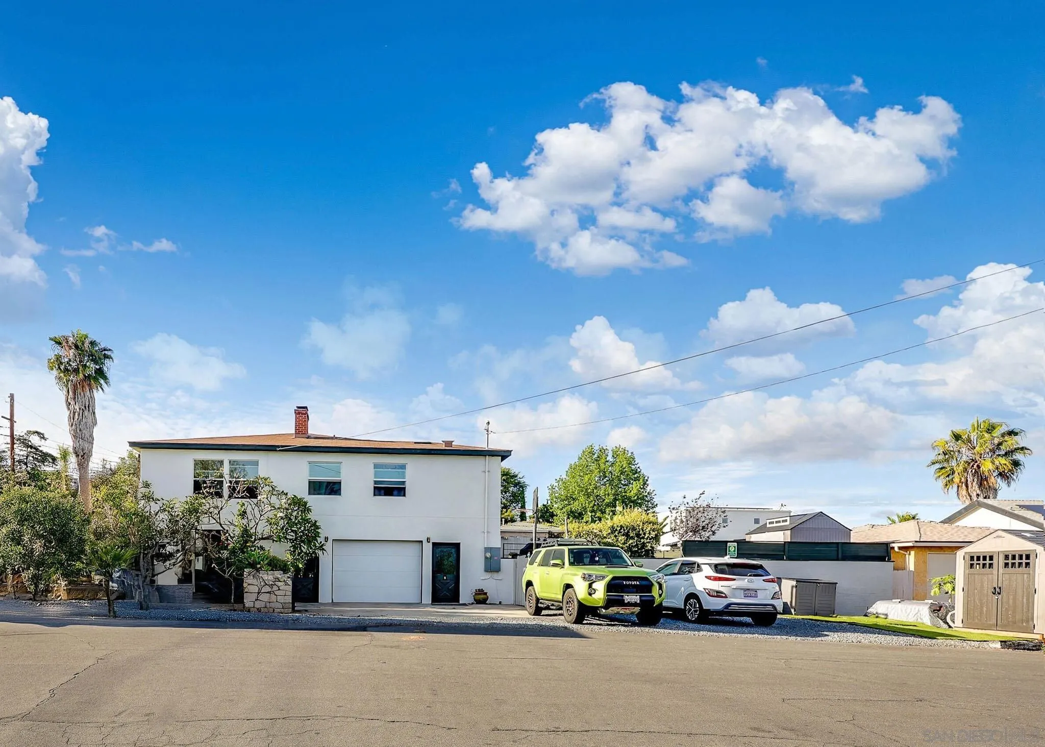 https://cdn.realtyfeed.com/cdn/127/260010895/fc74f20df64736ae92a1b4b569a449ed.webp