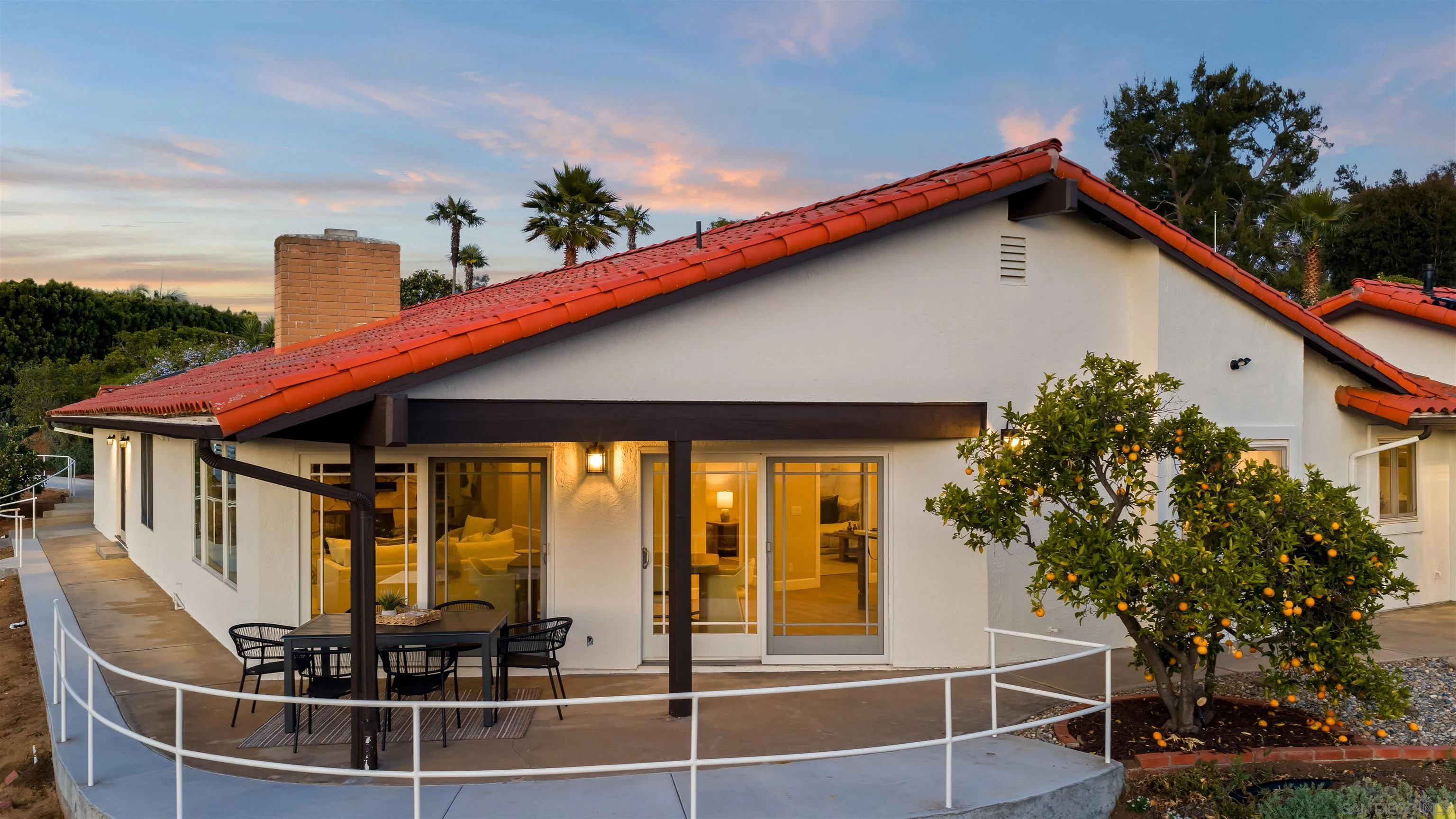 https://cdn.realtyfeed.com/cdn/127/260010896/39eca7cfff72a13a4f61c3b2e8b2abcd.webp