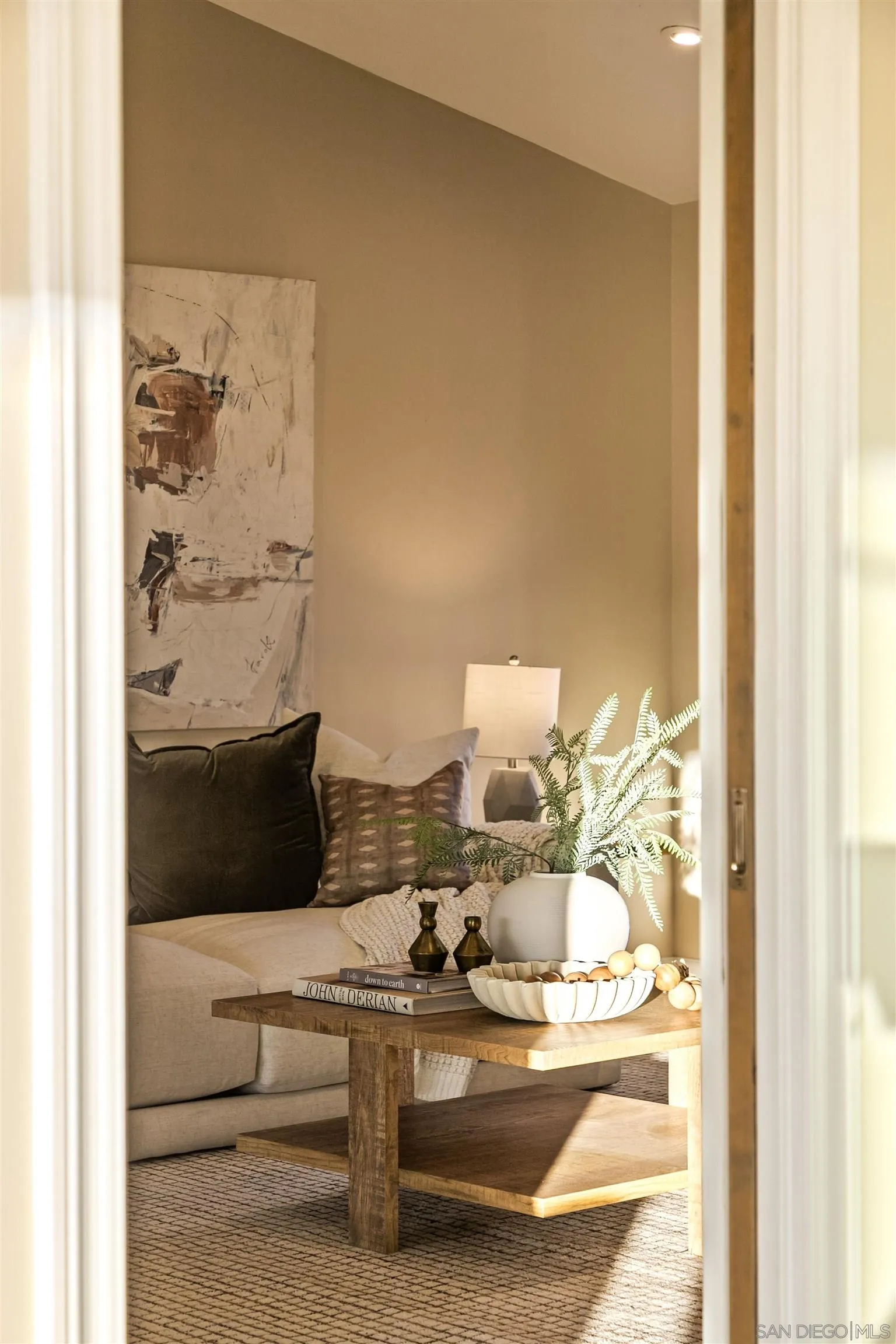 https://cdn.realtyfeed.com/cdn/127/260010896/6261b7d941ee884da2d6d3ba3d1fc0f9.webp