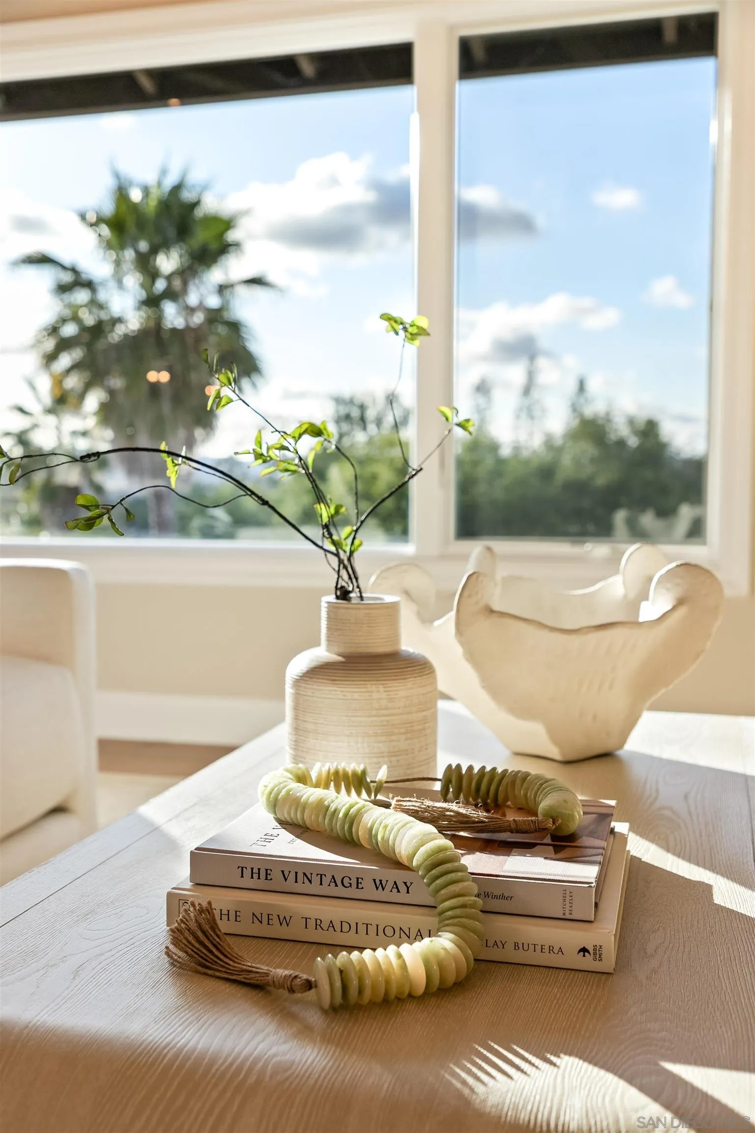https://cdn.realtyfeed.com/cdn/127/260010896/ca5daf40e1c11b8fde368d4930e03b6b.webp
