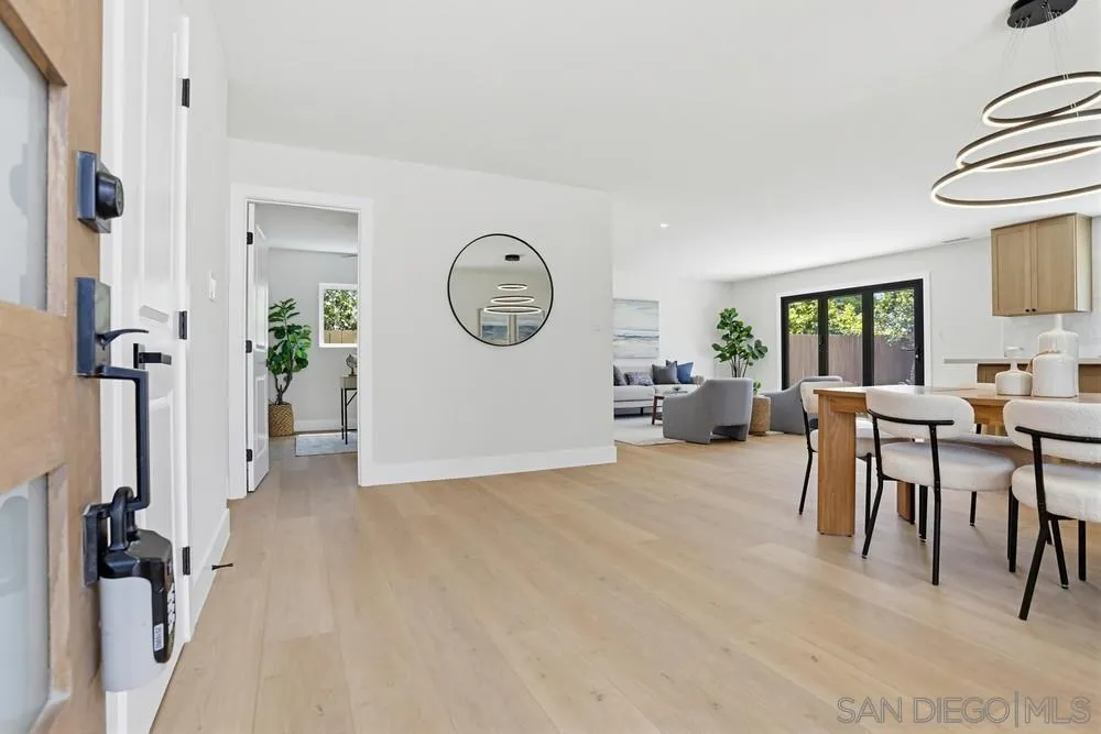 https://cdn.realtyfeed.com/cdn/127/260010897/213ef4abd470eb98d9fa6320efe21e06.webp