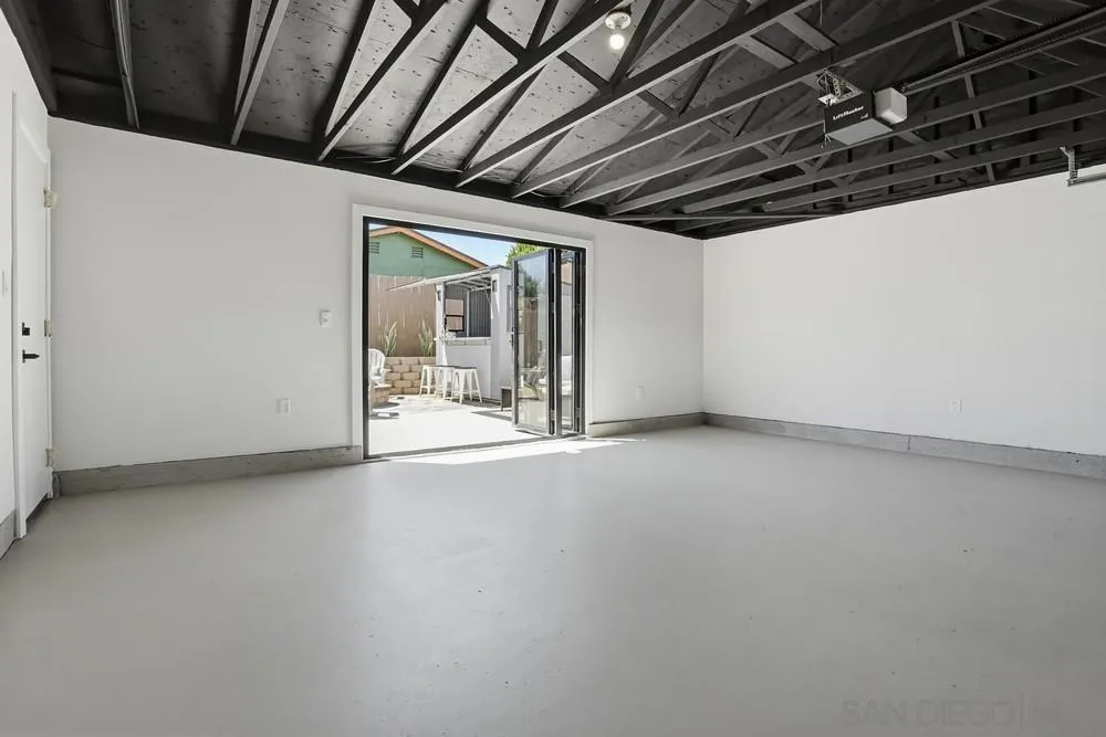 https://cdn.realtyfeed.com/cdn/127/260010897/269aafda8780b1537d1cd7563730950b.webp