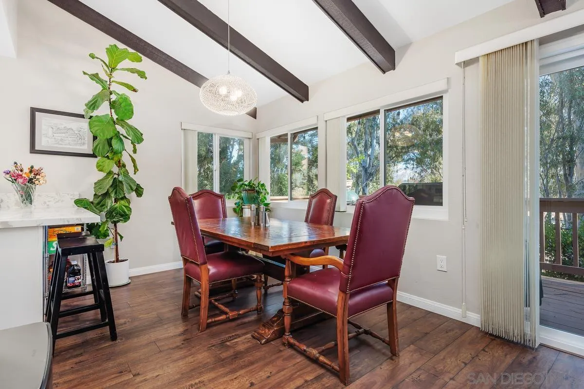 Photo #12: 260010898 Listing: Photo #12