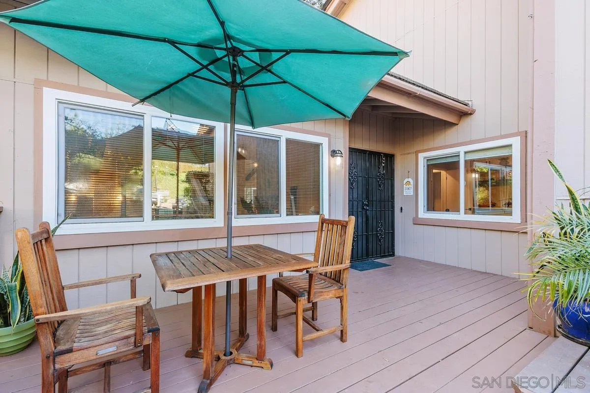 Photo #3: 260010898 Listing: Photo #3