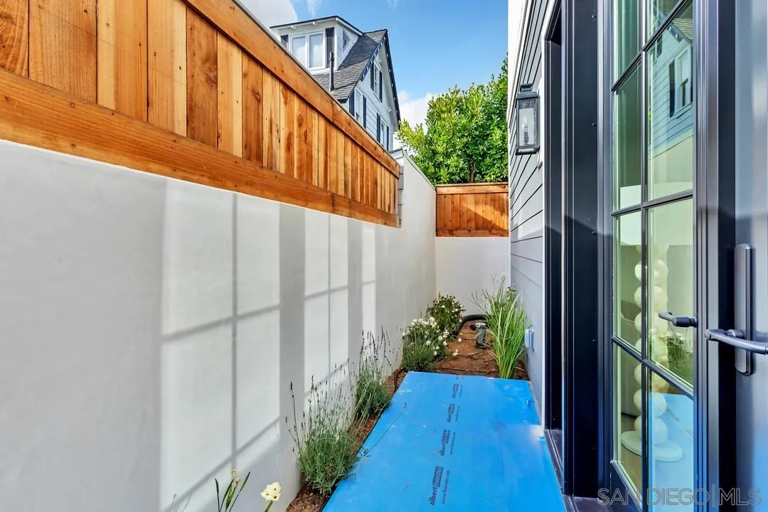 https://cdn.realtyfeed.com/cdn/127/260010899/22163688c9adb659857da55725531219.webp