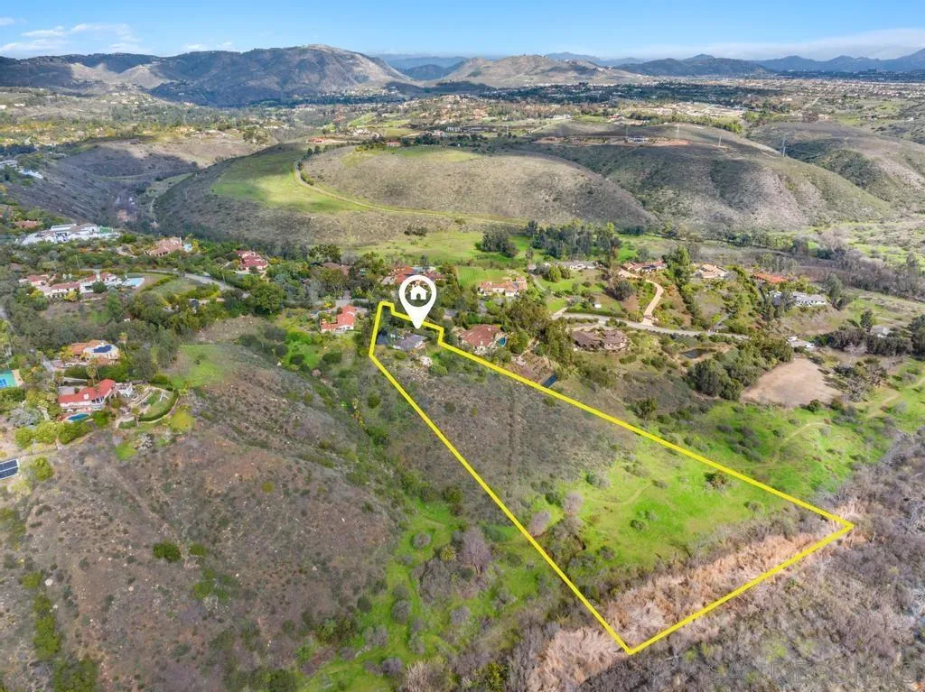 https://cdn.realtyfeed.com/cdn/127/2600109/7b4ba9d0b950c63232372c96897ceb2c.webp