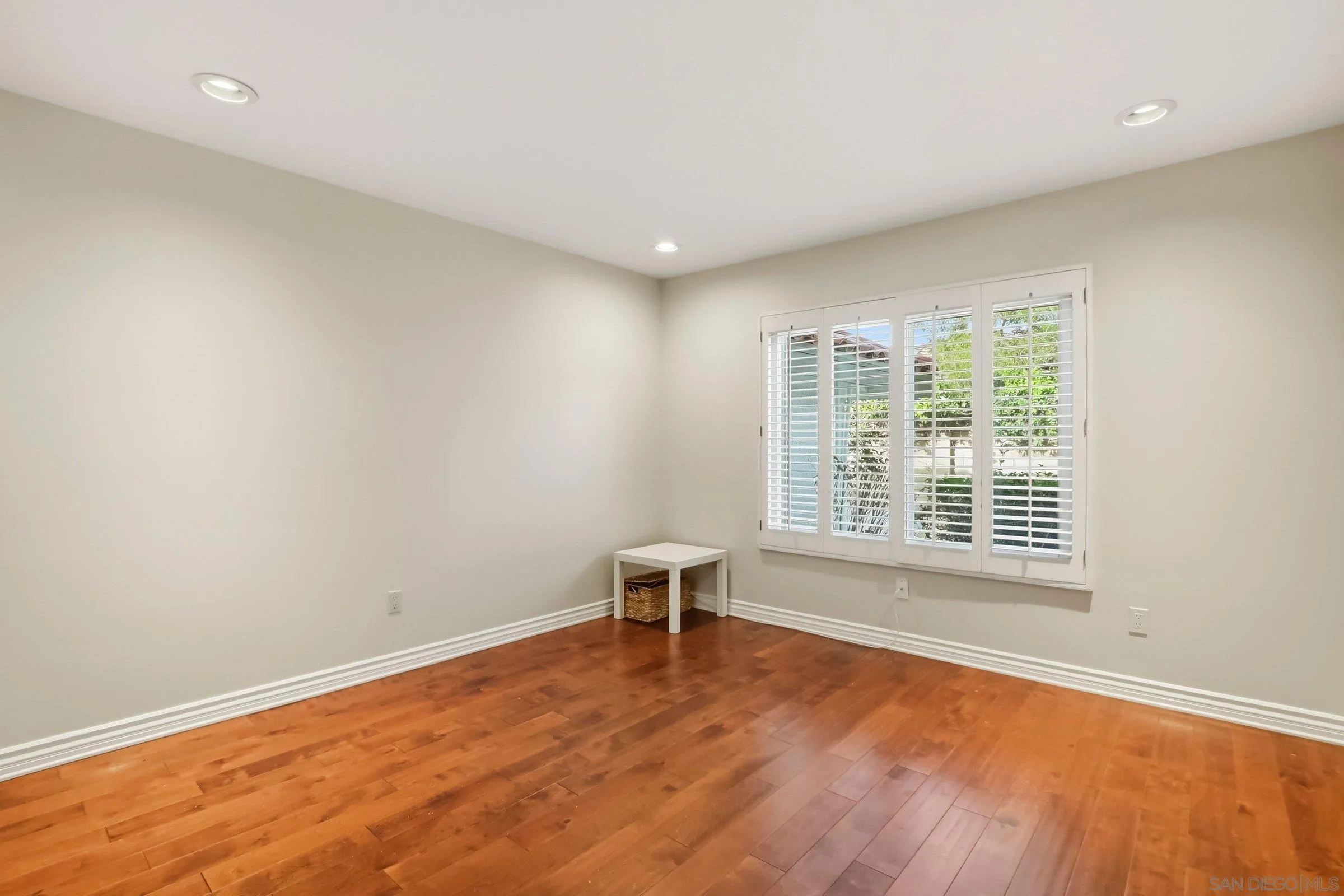 https://cdn.realtyfeed.com/cdn/127/260010900/18011e3325dabb805fa354a82d97aa22.webp