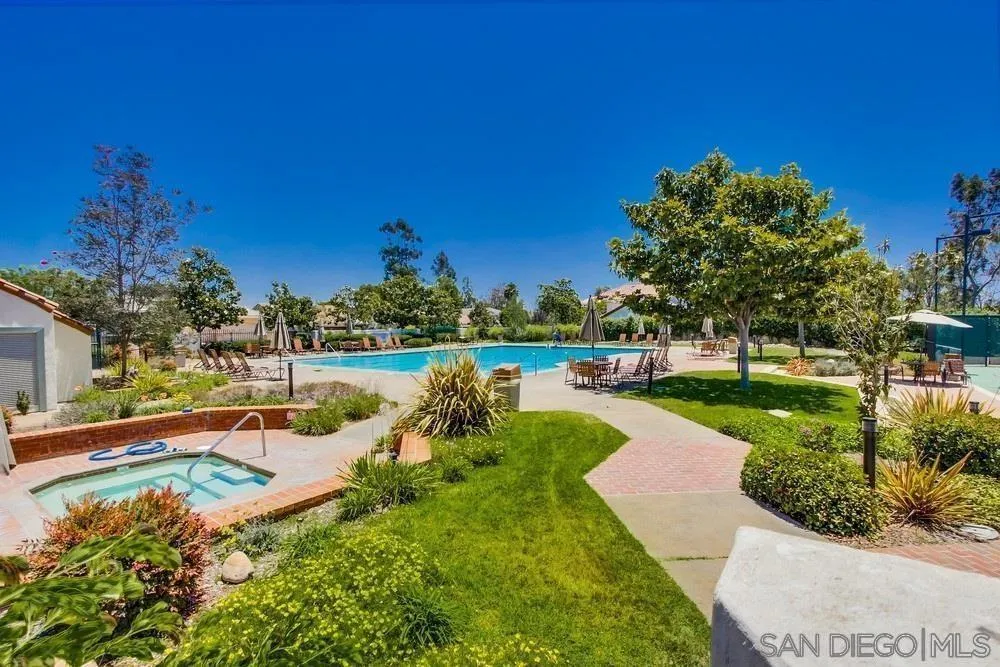 https://cdn.realtyfeed.com/cdn/127/260010900/33707c5f0dc9e0b890d5e84f1dbb6b48.webp