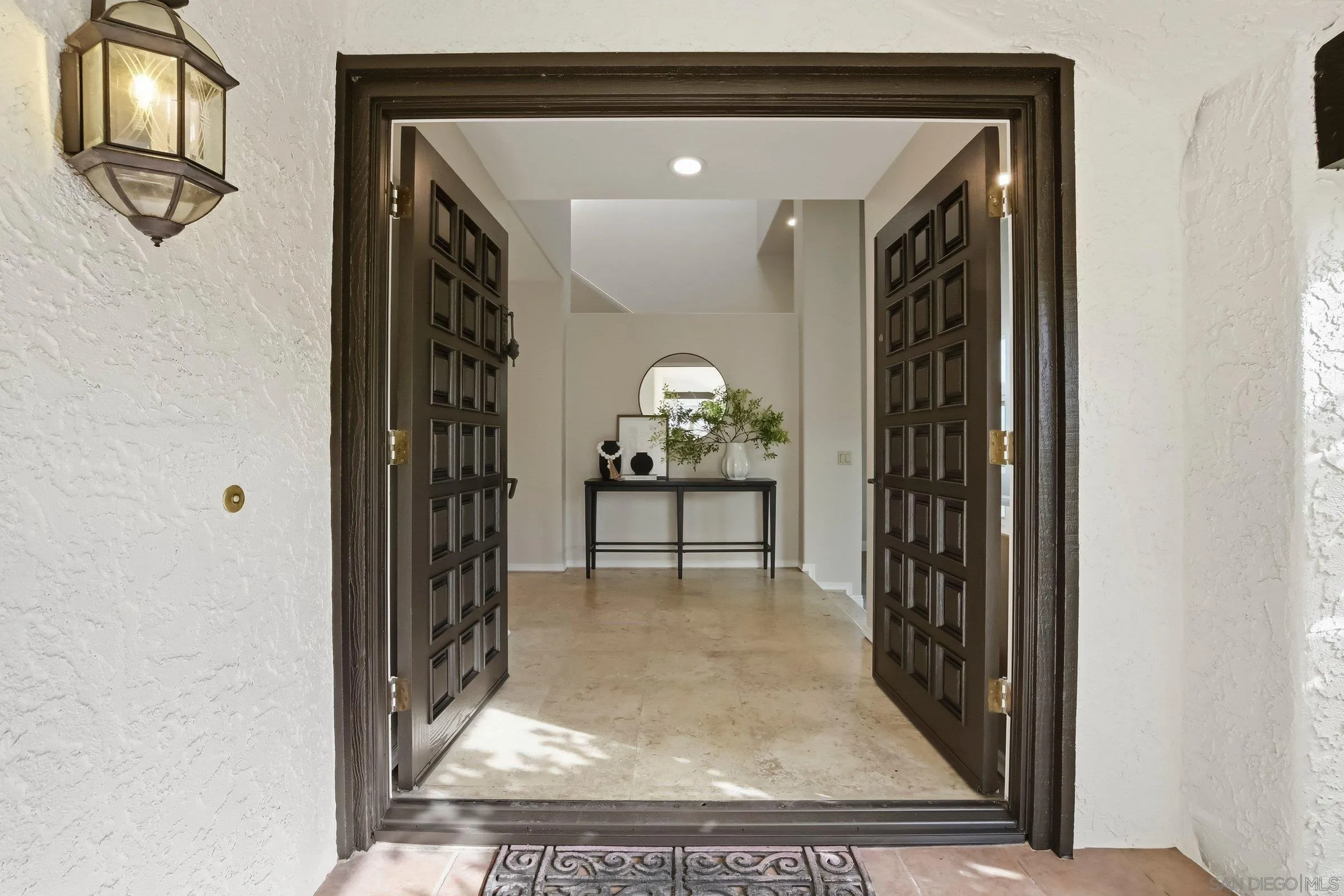https://cdn.realtyfeed.com/cdn/127/260010900/c4ce4805945324e0388d4ca75c3fef8f.webp