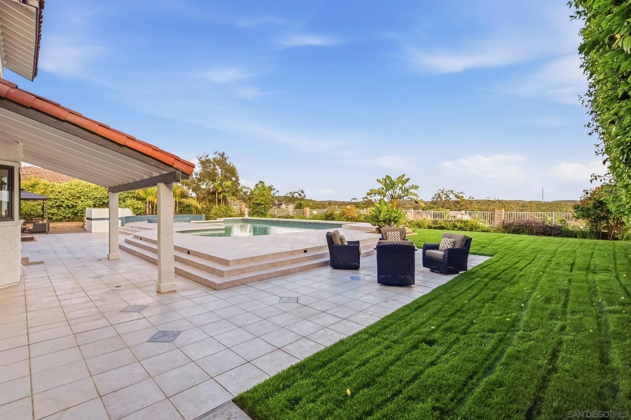 https://cdn.realtyfeed.com/cdn/127/260010900/e149794fe39d8fb8810003bfb06c0285.webp