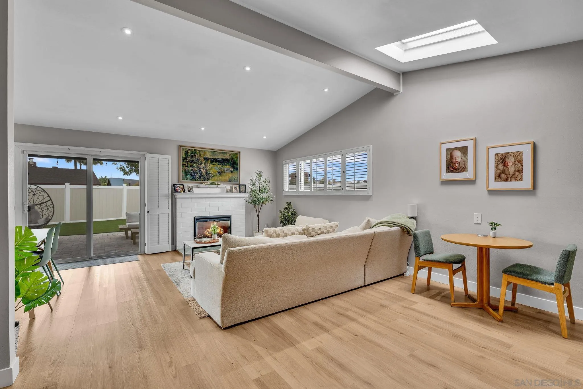 https://cdn.realtyfeed.com/cdn/127/260010901/0ae5fd4614a569cacdc13088a803b384.webp