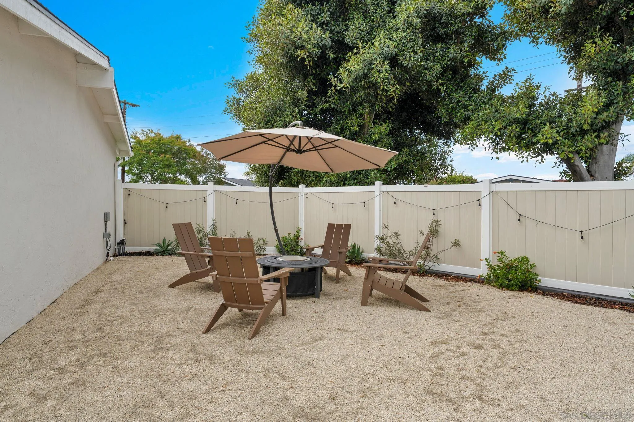 https://cdn.realtyfeed.com/cdn/127/260010901/8a198e9b56502f543a6a2347ea09b0d2.webp