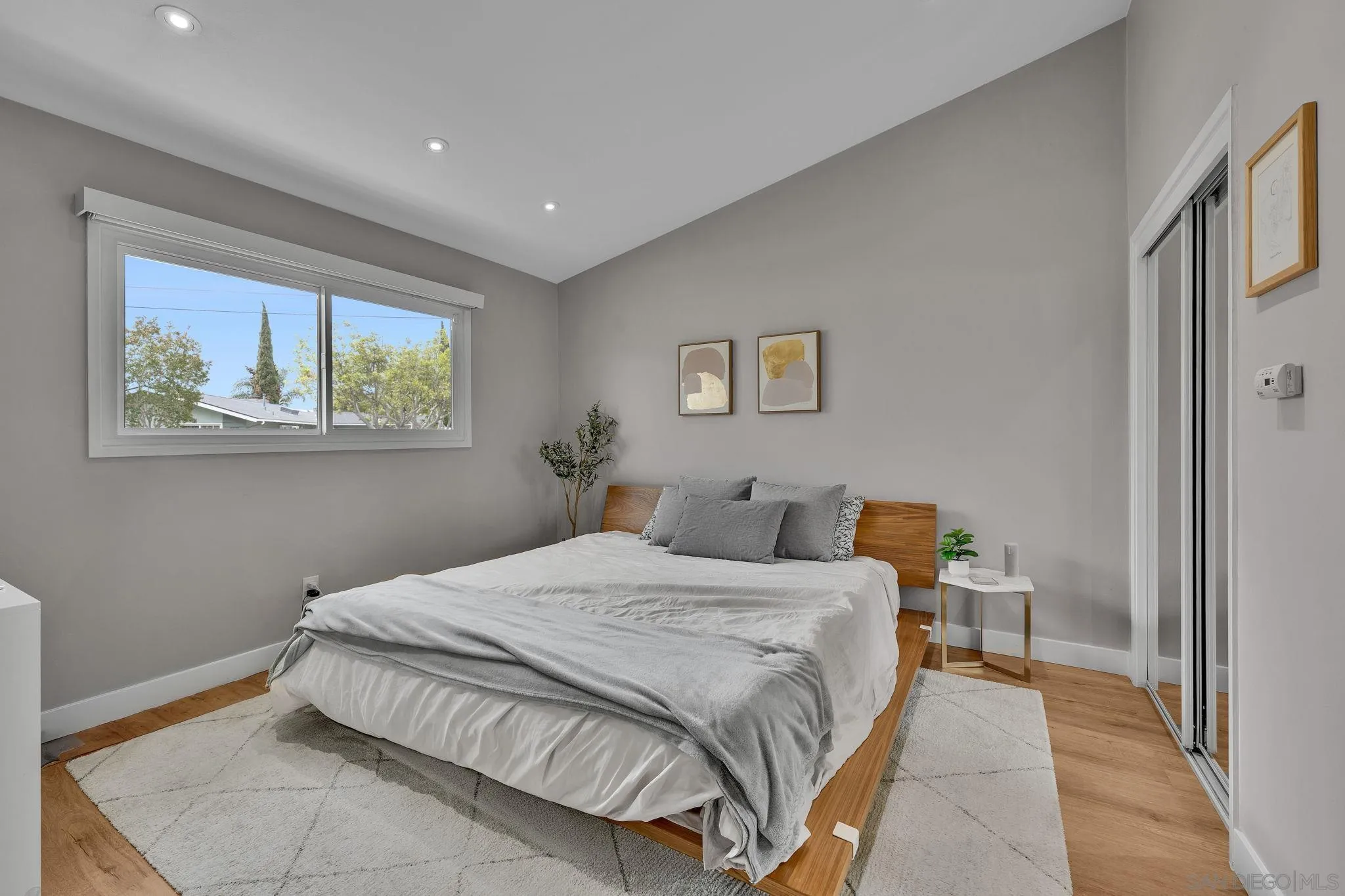 https://cdn.realtyfeed.com/cdn/127/260010901/daab163e4480a83e4fb1991ca4900680.webp