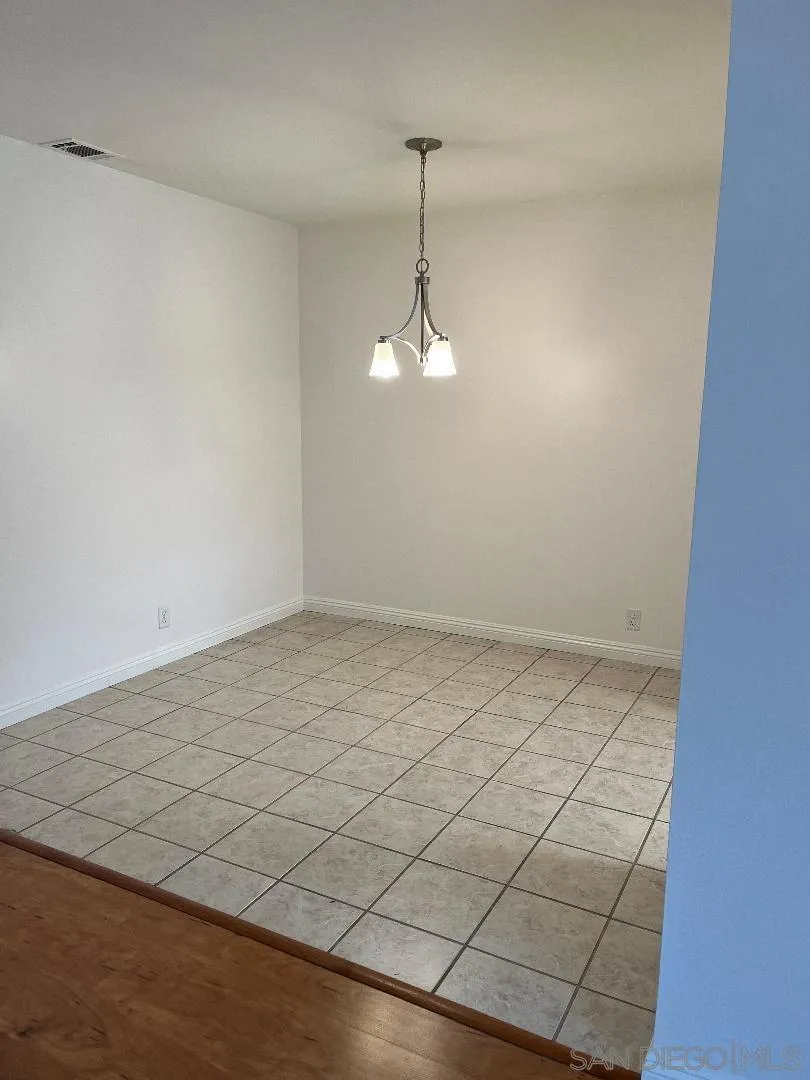 https://cdn.realtyfeed.com/cdn/127/260010902/c28c3f83ca8831d8bd47db943433eaa5.webp
