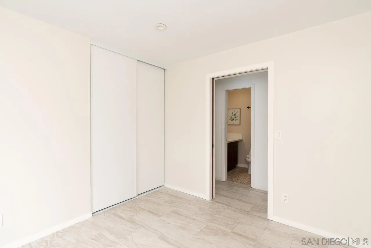 https://cdn.realtyfeed.com/cdn/127/260010903/b654f9ebaa039870b176a91da78d1e6d.webp