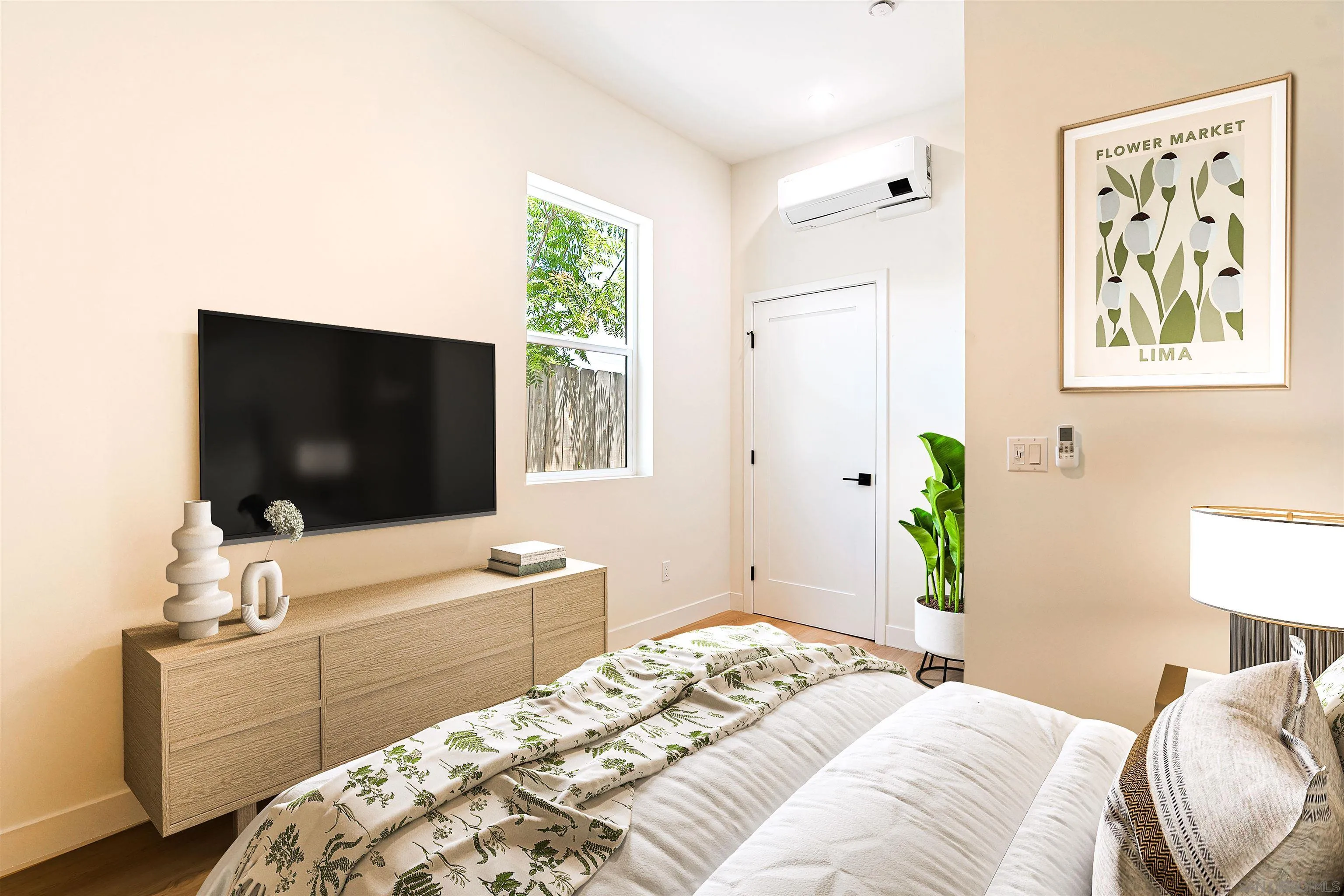 https://cdn.realtyfeed.com/cdn/127/260010907/7666e3e3ce3cf0eef85d11552cd3ed20.webp