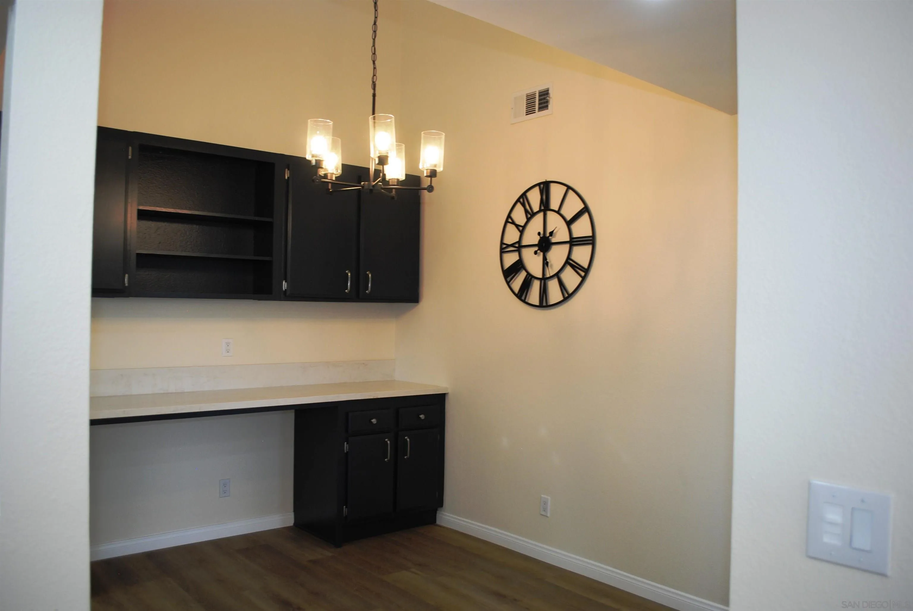 Photo #21: 260010909 Listing: Photo #21