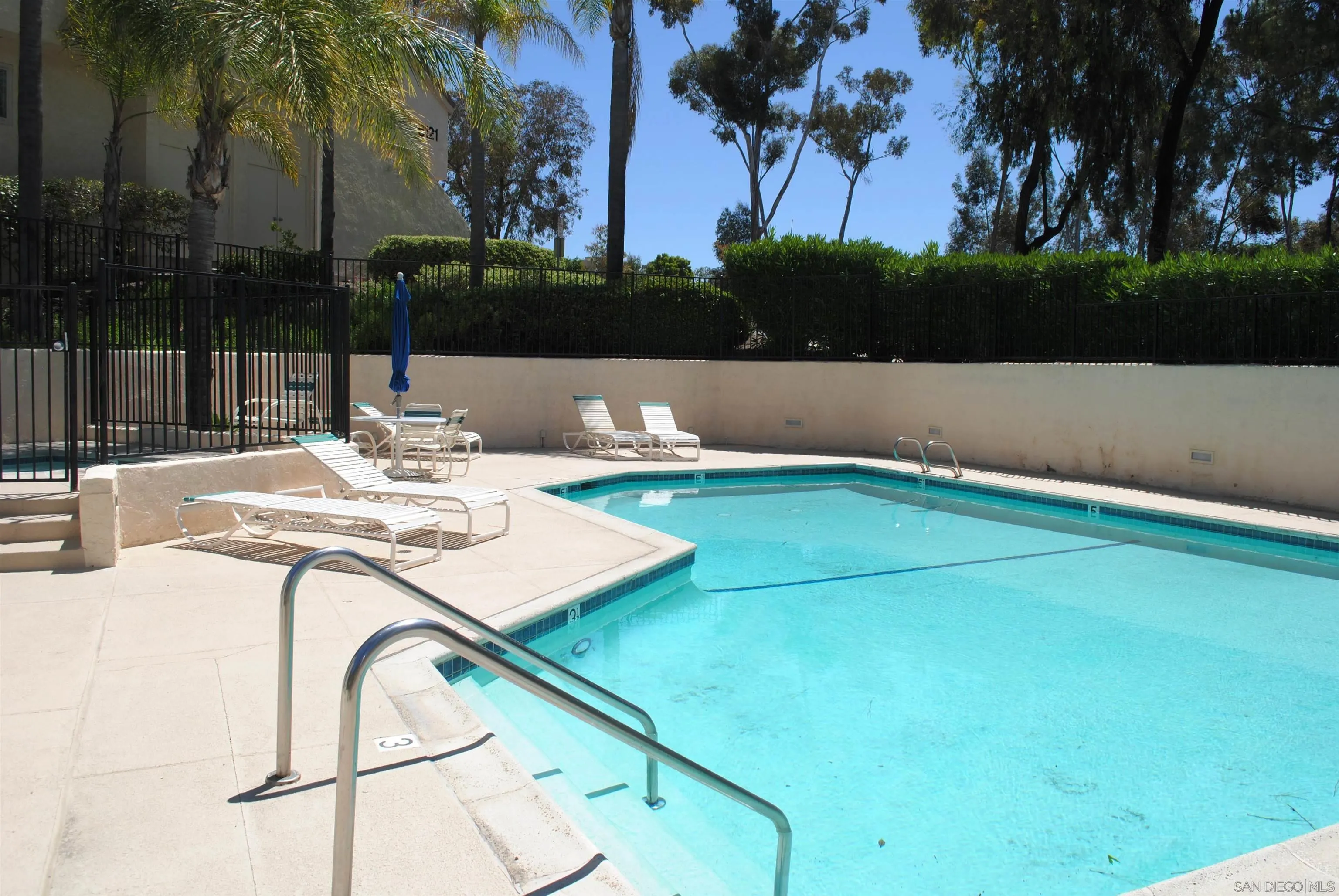 Photo #31: 260010909 Listing: Photo #31