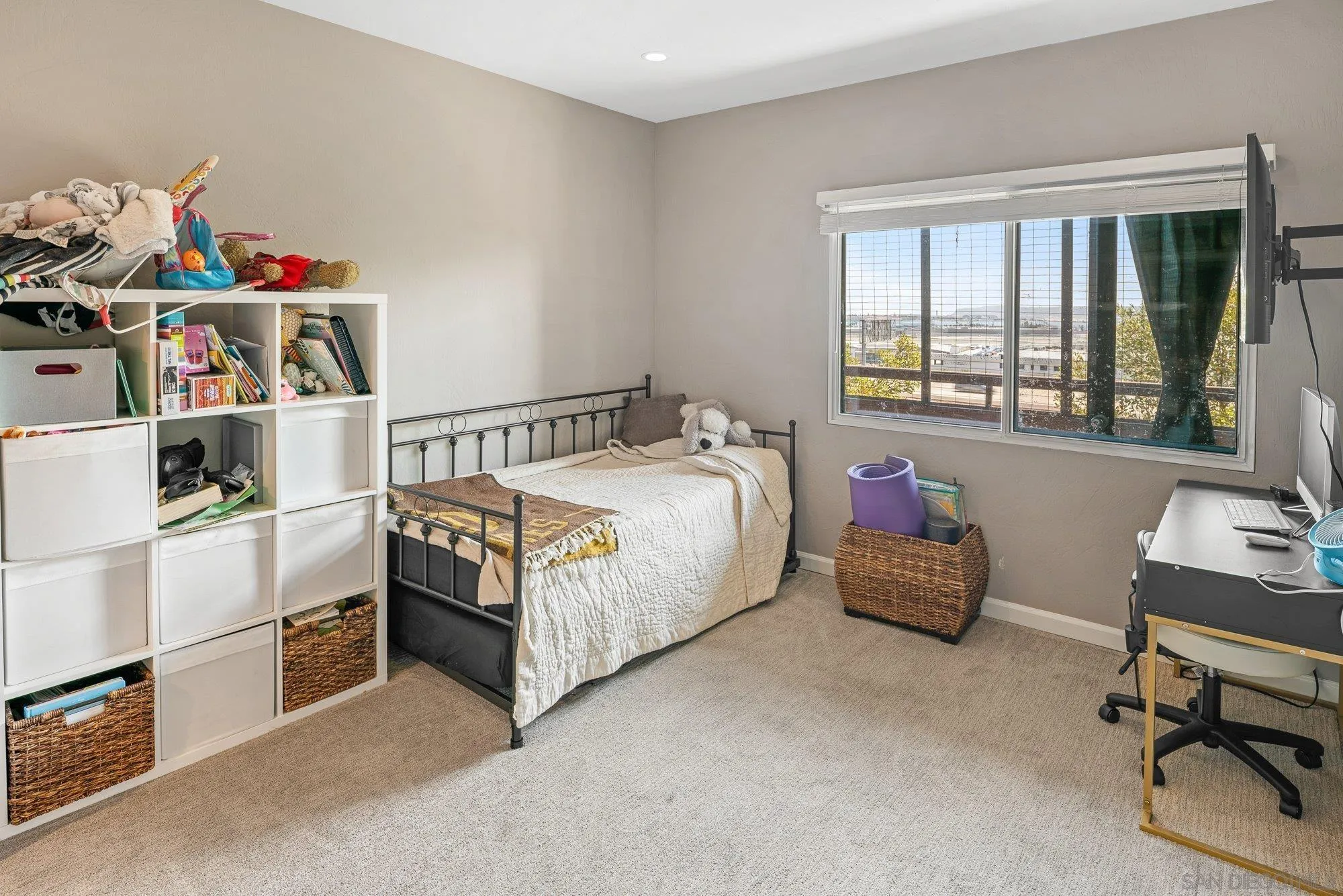 https://cdn.realtyfeed.com/cdn/127/260010910/30b60528a7eafc56b973d780de9203c9.webp