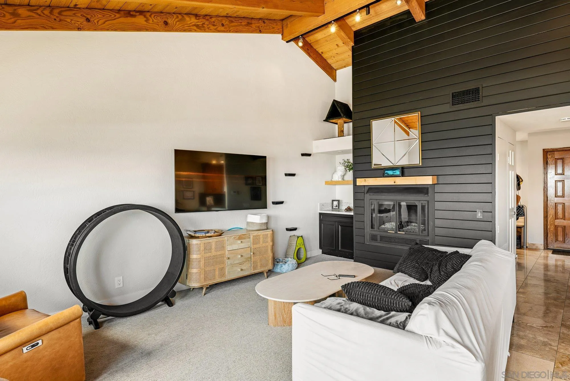 https://cdn.realtyfeed.com/cdn/127/260010910/a08084a759480a5b627fb3dc0a6c2793.webp