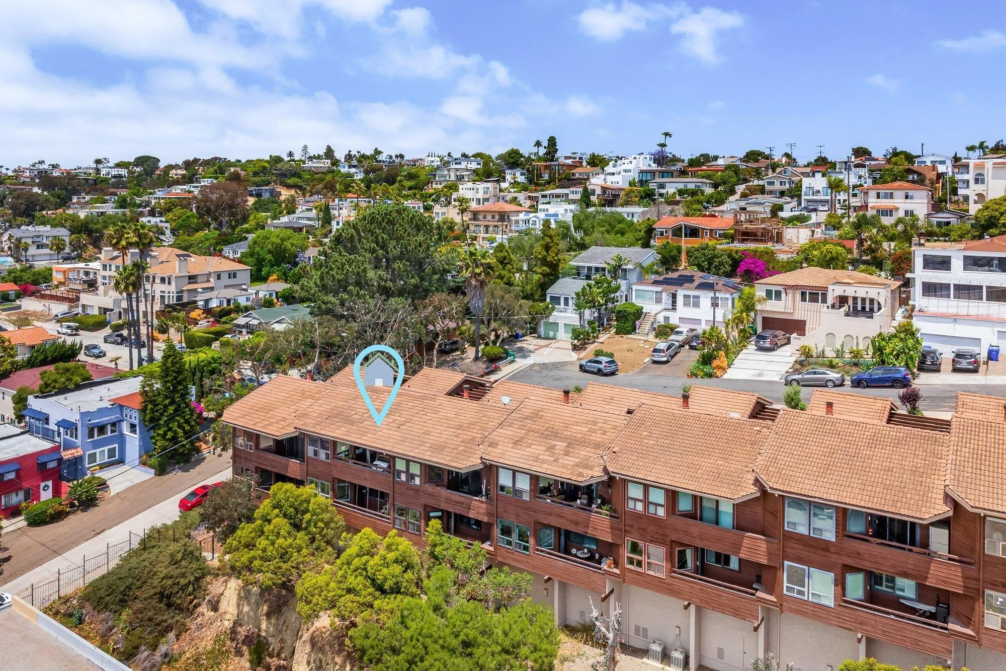 https://cdn.realtyfeed.com/cdn/127/260010910/b312f09e2ecb9478241cd68e19af7ca5.webp