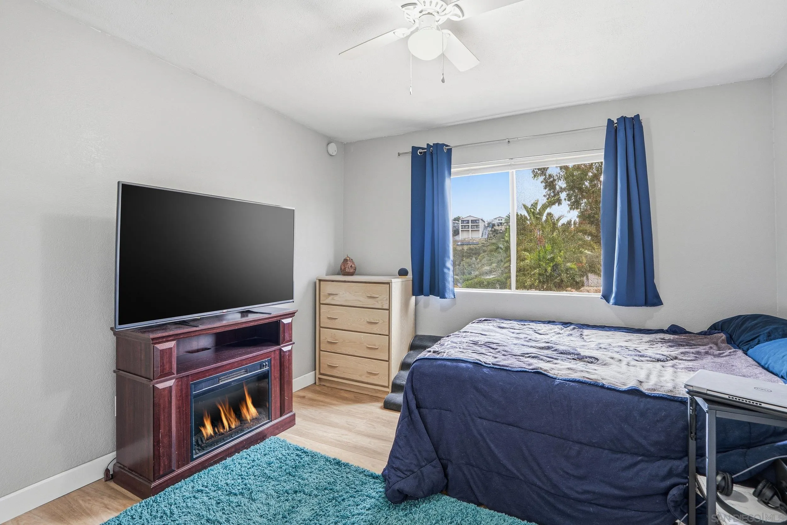 https://cdn.realtyfeed.com/cdn/127/260010912/399d40ceb32ebc199097021fd072c43d.webp