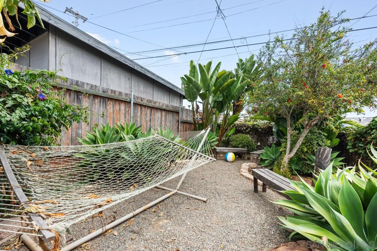 https://cdn.realtyfeed.com/cdn/127/260010918/04c6072f91ed235e093e265b47aa50ef.webp