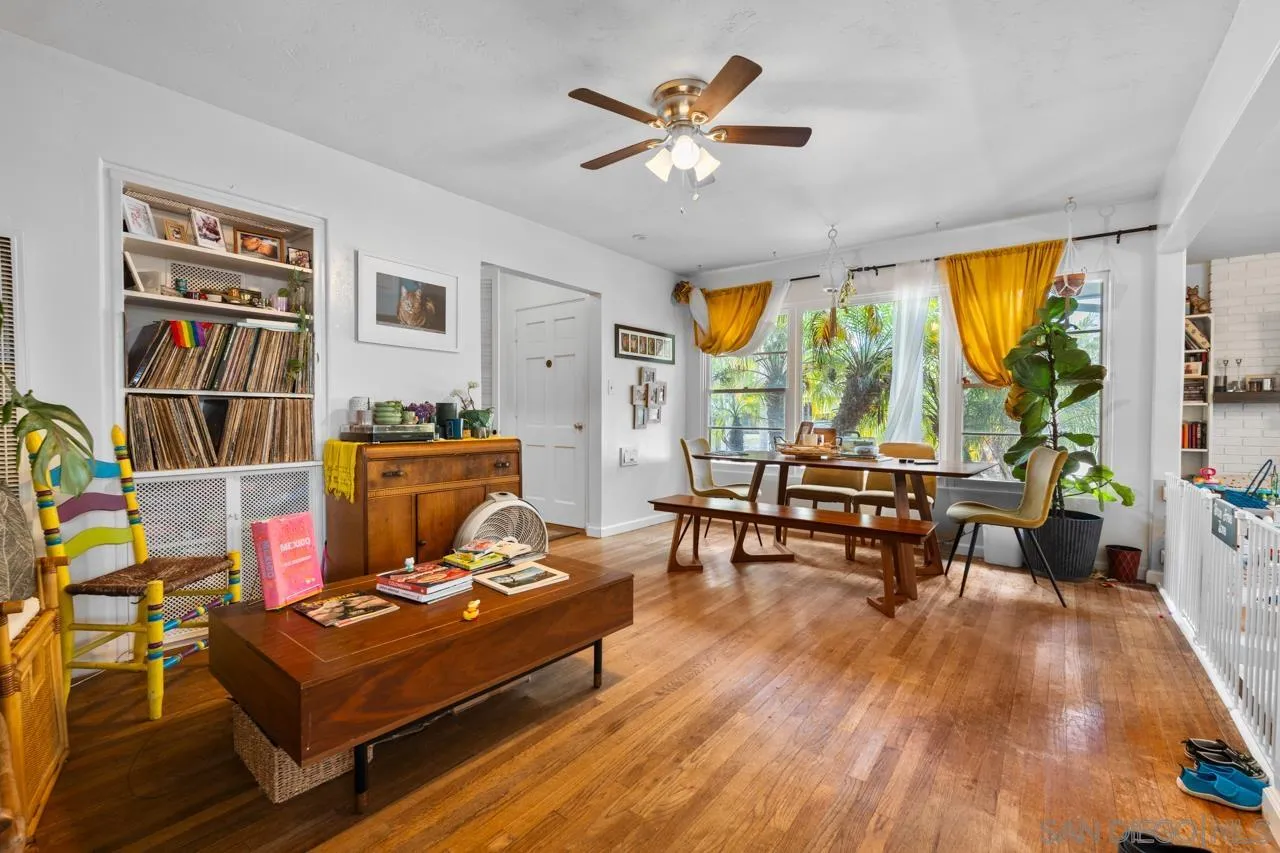 https://cdn.realtyfeed.com/cdn/127/260010918/317f73673e43cff0e24f7ae8ef2c90db.webp