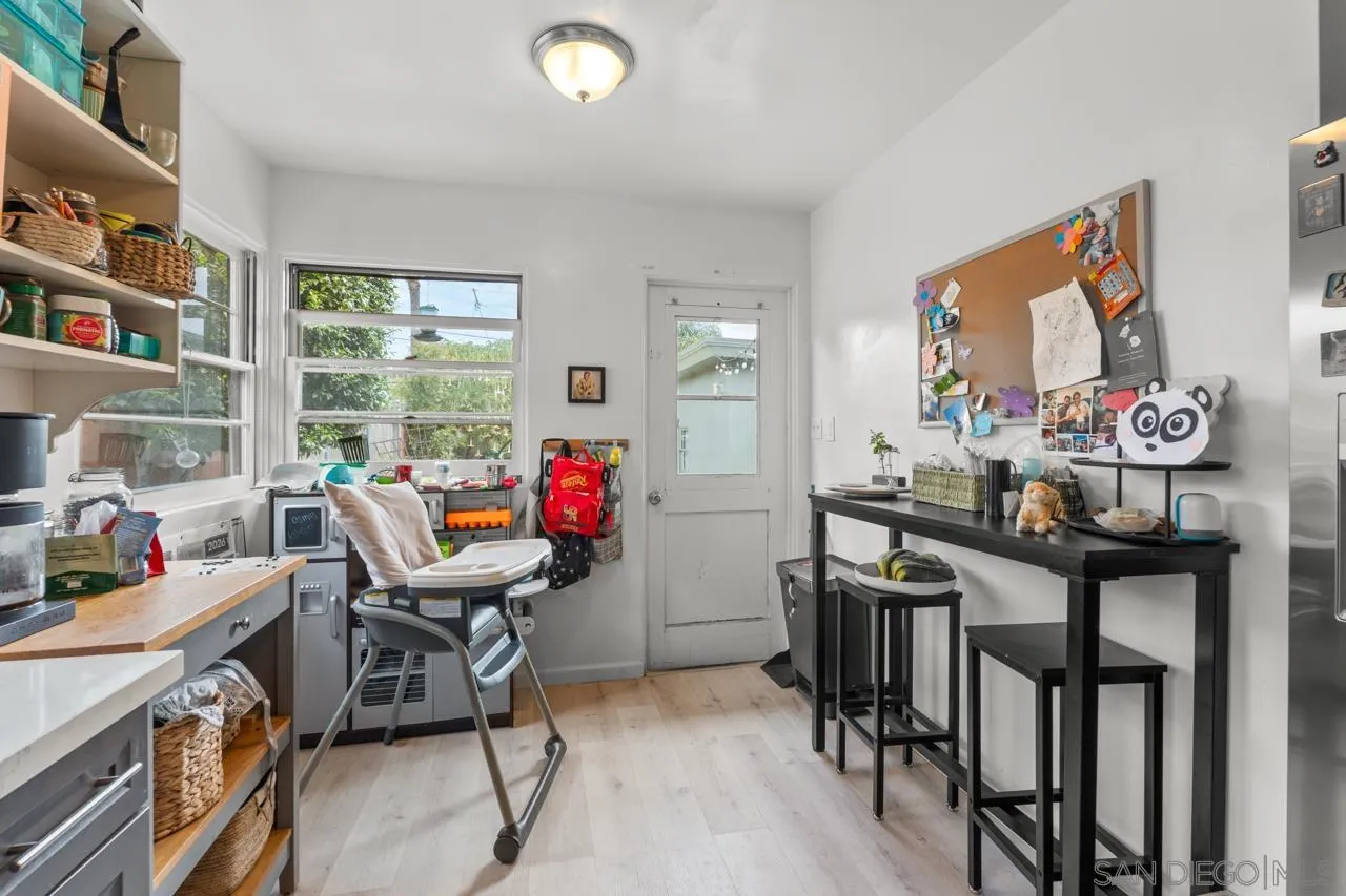 https://cdn.realtyfeed.com/cdn/127/260010918/c94c56852e8514f0b99307ec9c8f5834.webp