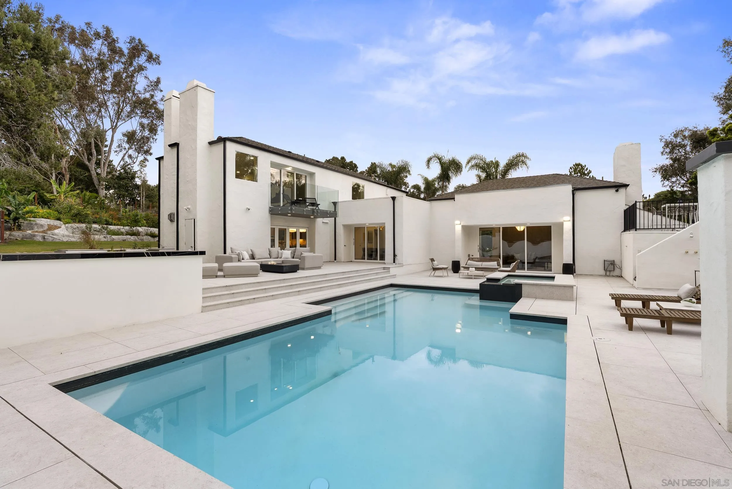 https://cdn.realtyfeed.com/cdn/127/260010919/2590f5f194306895259aabdc7064a1cd.webp