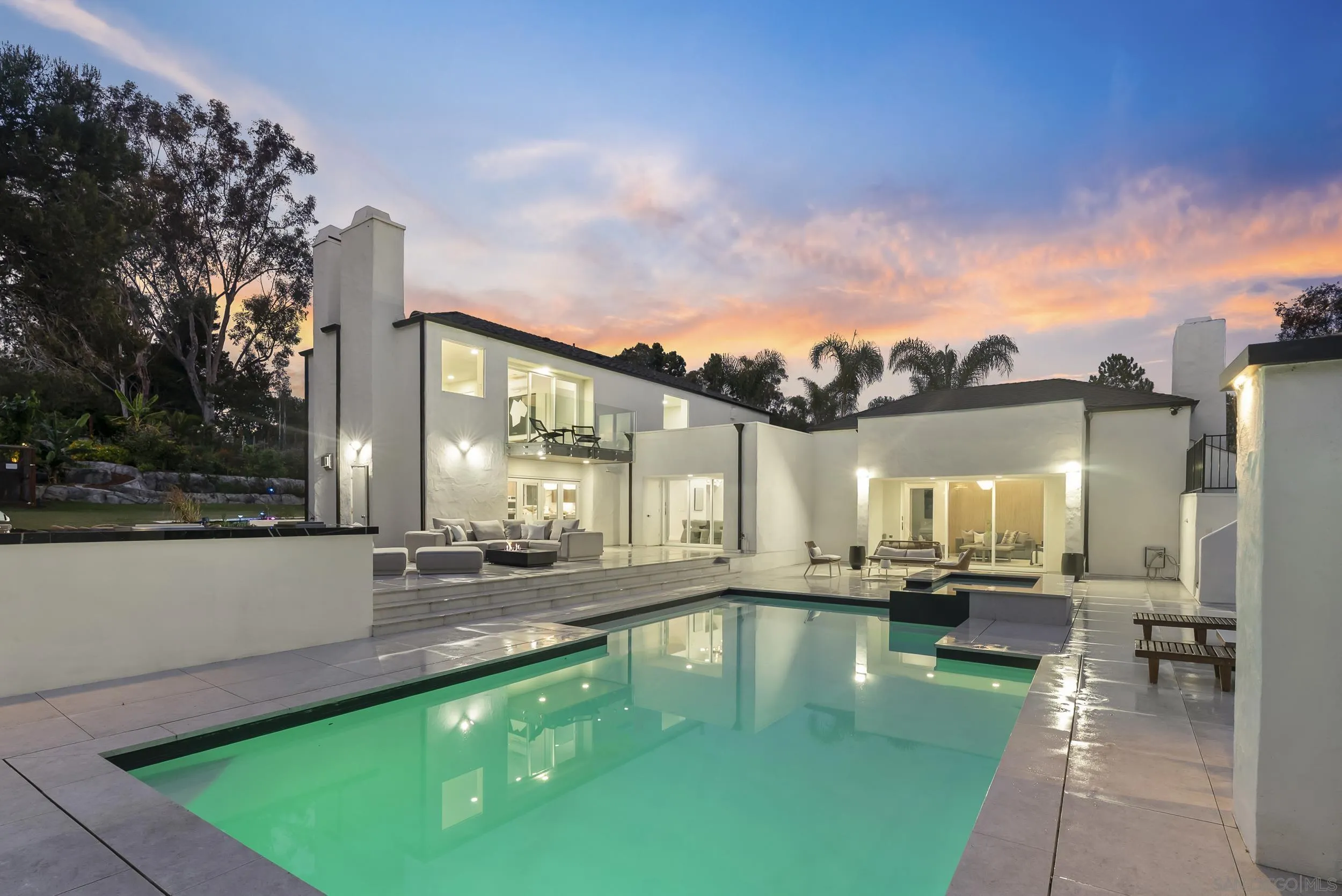 https://cdn.realtyfeed.com/cdn/127/260010919/cce50741964c3c0c1e975c56f868ae82.webp