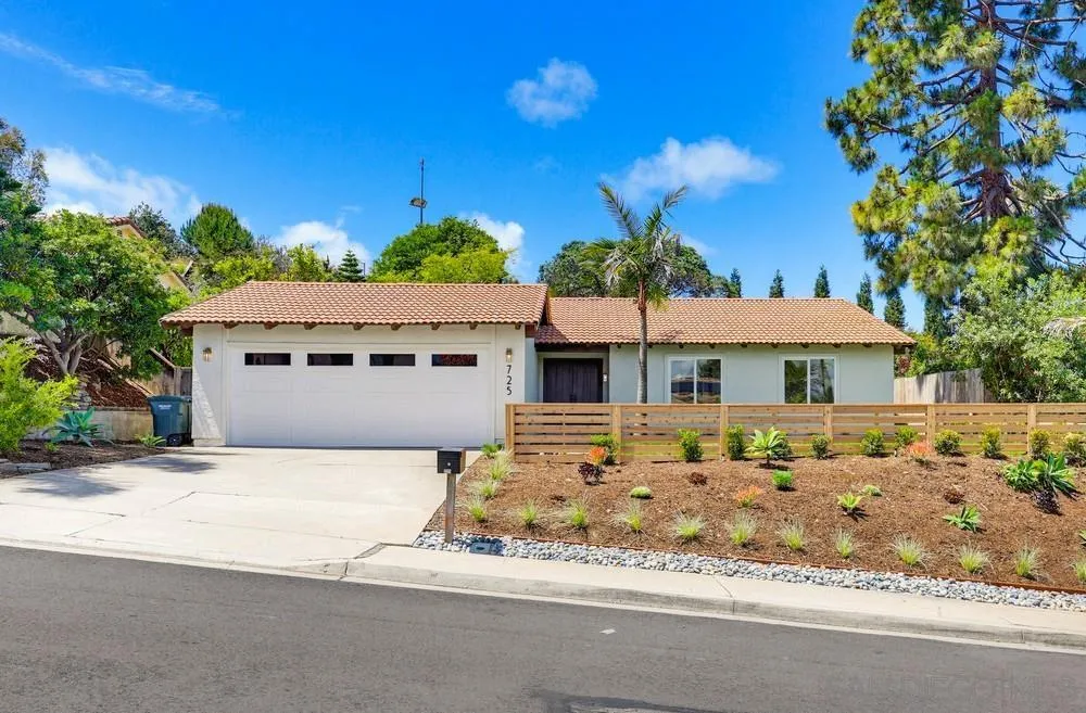 https://cdn.realtyfeed.com/cdn/127/260010920/5fd5d6daef9aa680c0e8d26191794247.webp