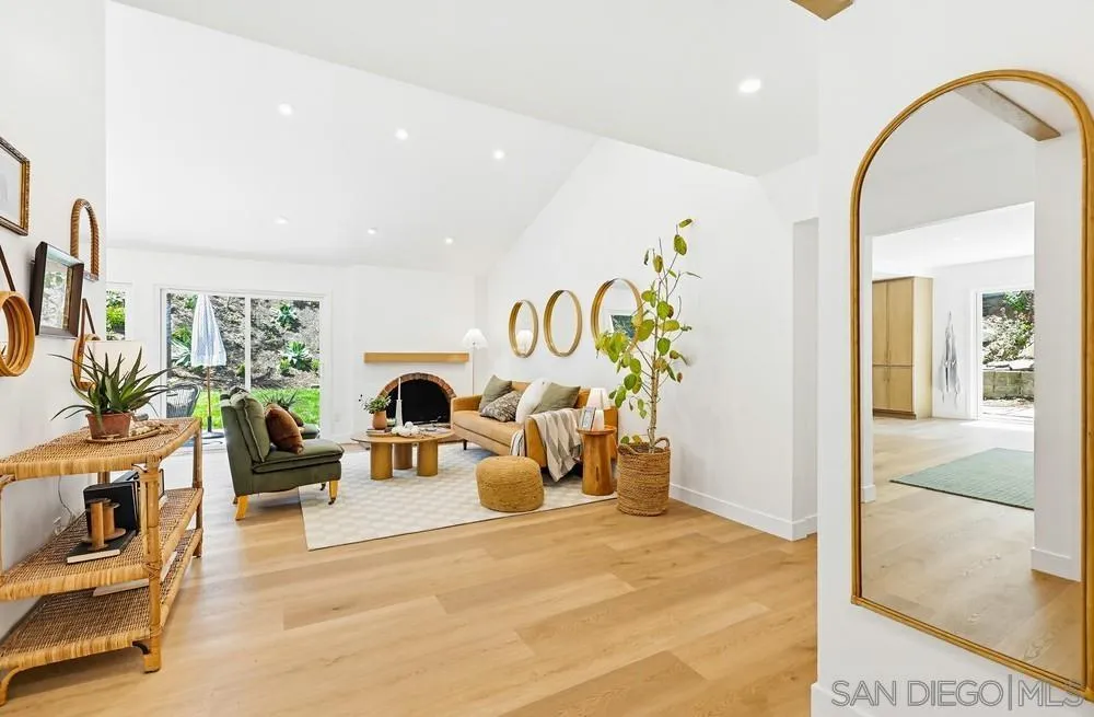 https://cdn.realtyfeed.com/cdn/127/260010920/7ee5f71abce766f90019261d6c26471e.webp