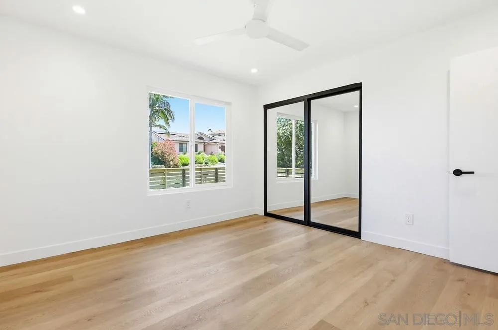 https://cdn.realtyfeed.com/cdn/127/260010920/81298ebff5ae834c86e9f4b16d95f543.webp
