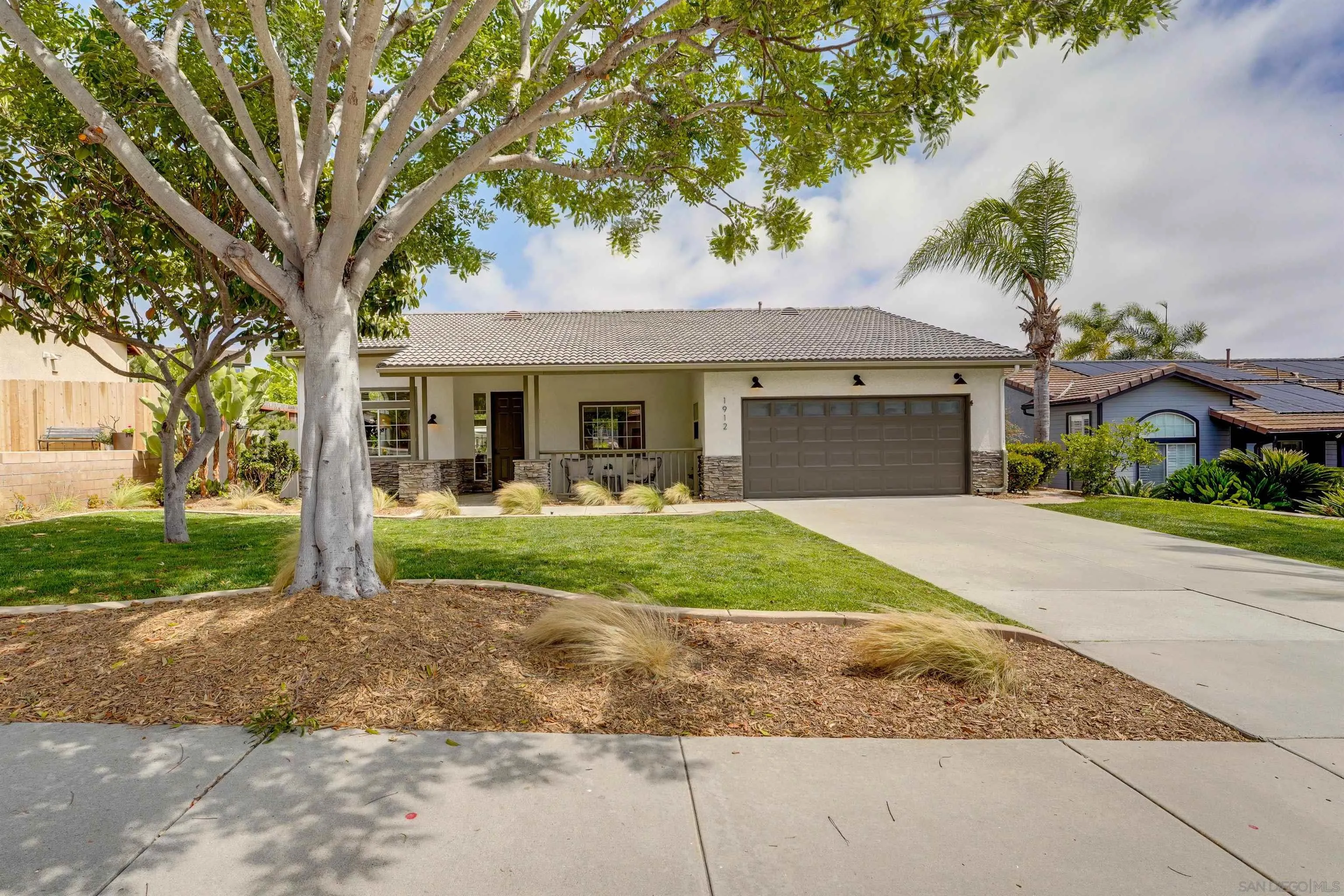 1912 Andrews Ct