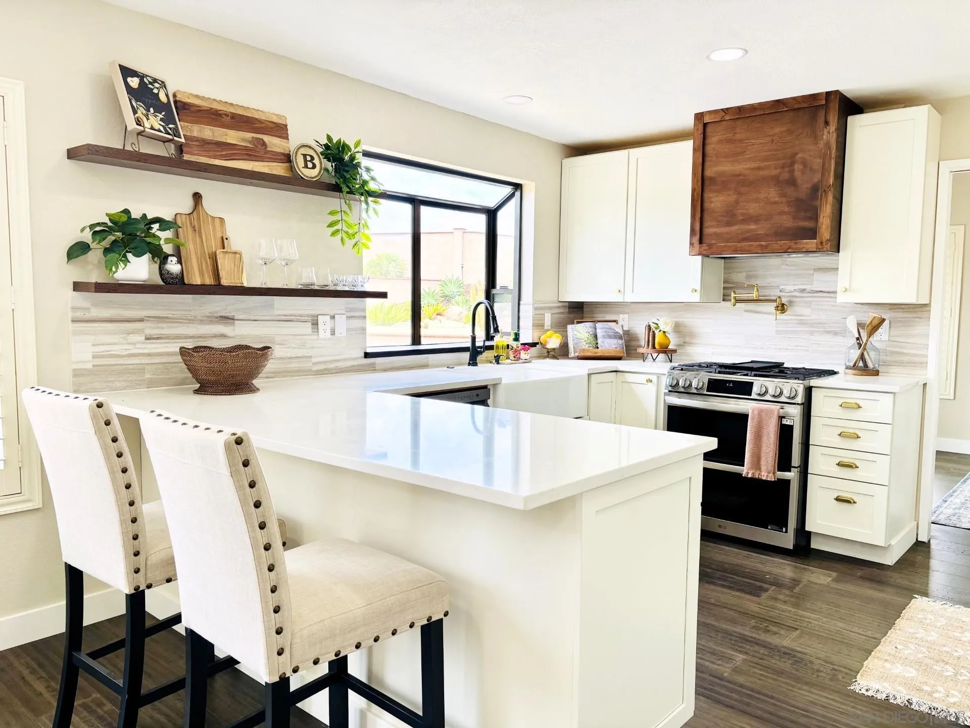 https://cdn.realtyfeed.com/cdn/127/260010928/454e81dfb87c2df100cf53b0ccc470ec.webp