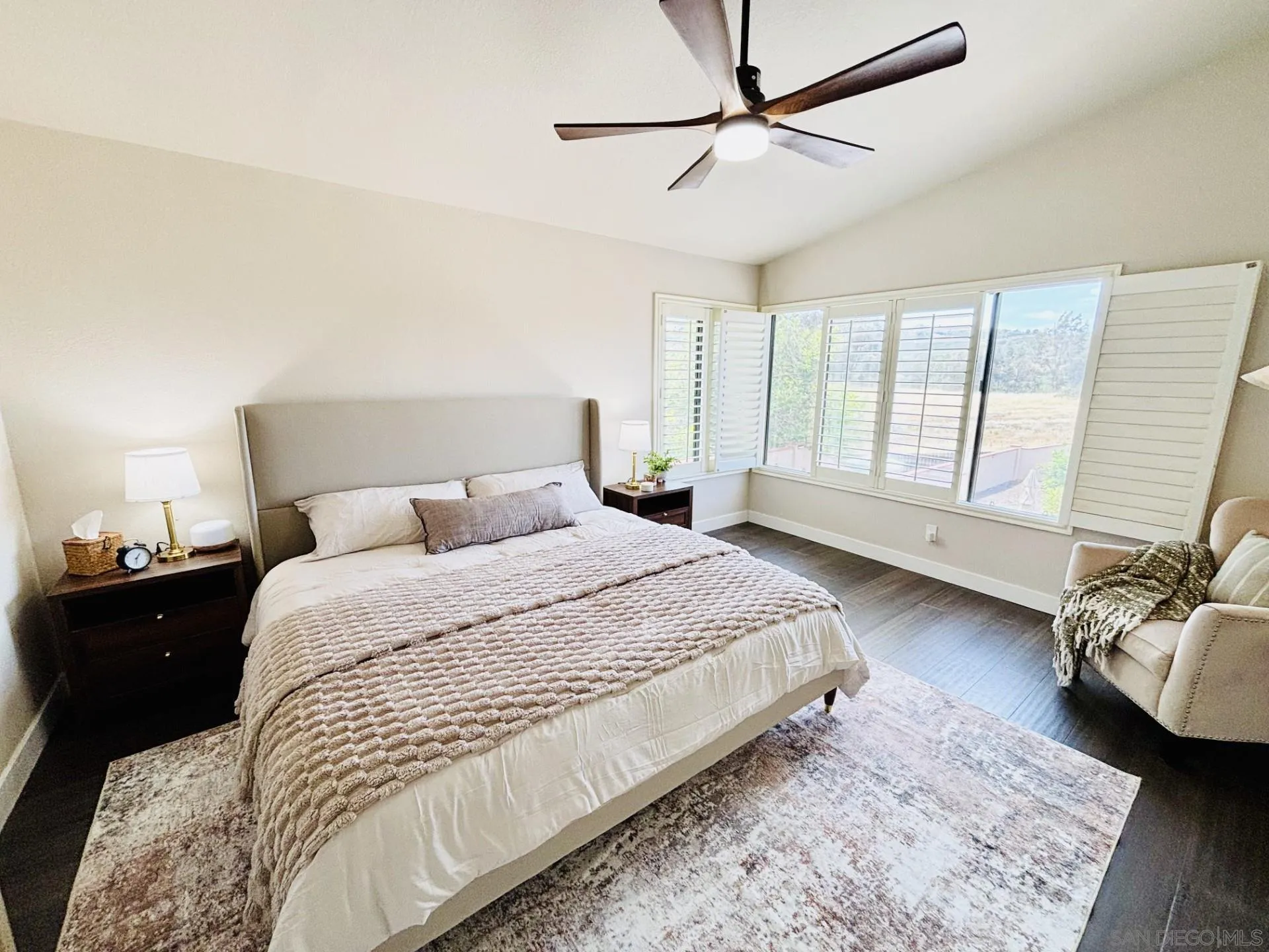 https://cdn.realtyfeed.com/cdn/127/260010928/93089c2a2c41dbd3e25580dcfbc4ec8c.webp