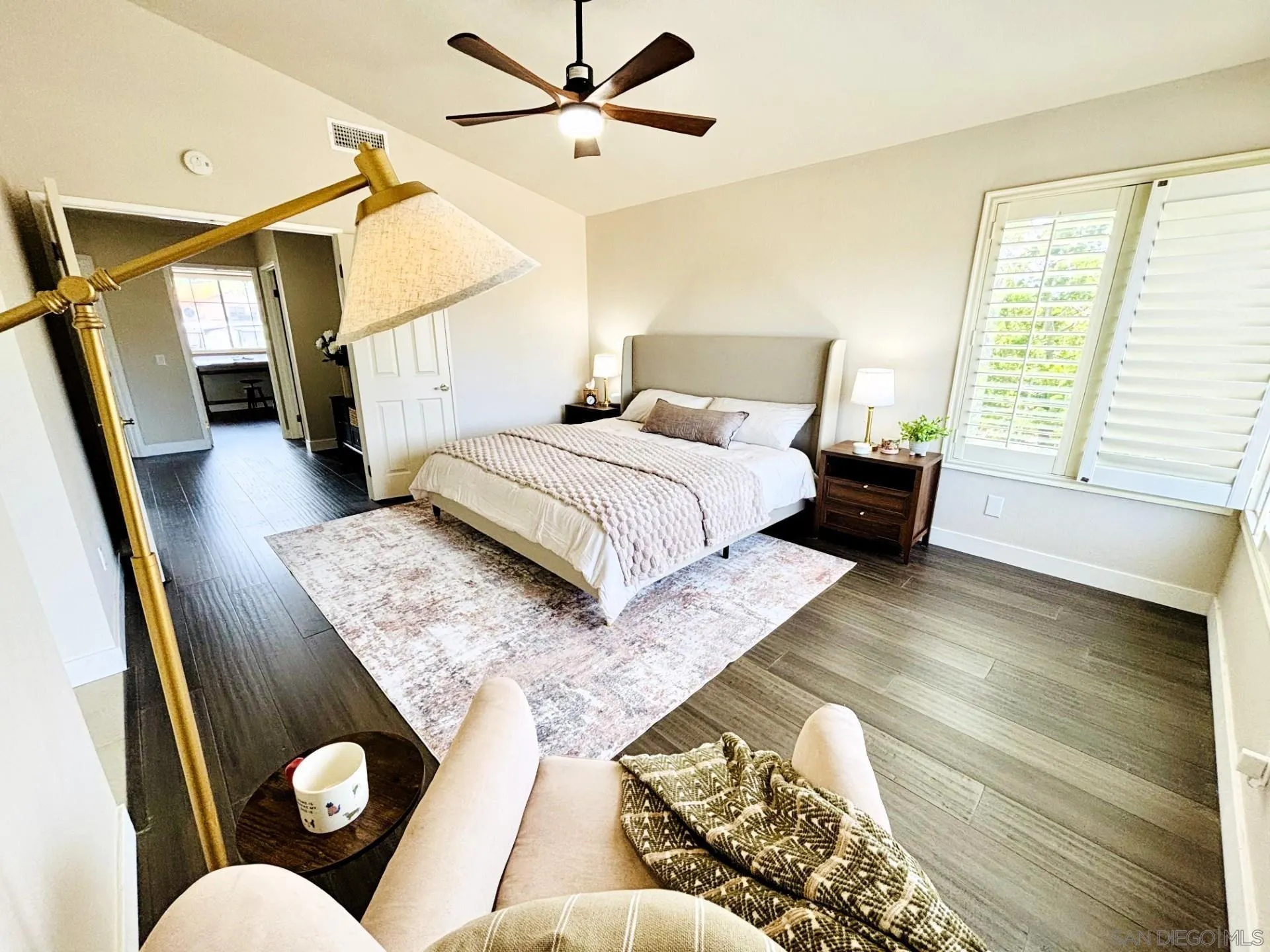 https://cdn.realtyfeed.com/cdn/127/260010928/b475bb57b287b74629956ec6c4c600ca.webp