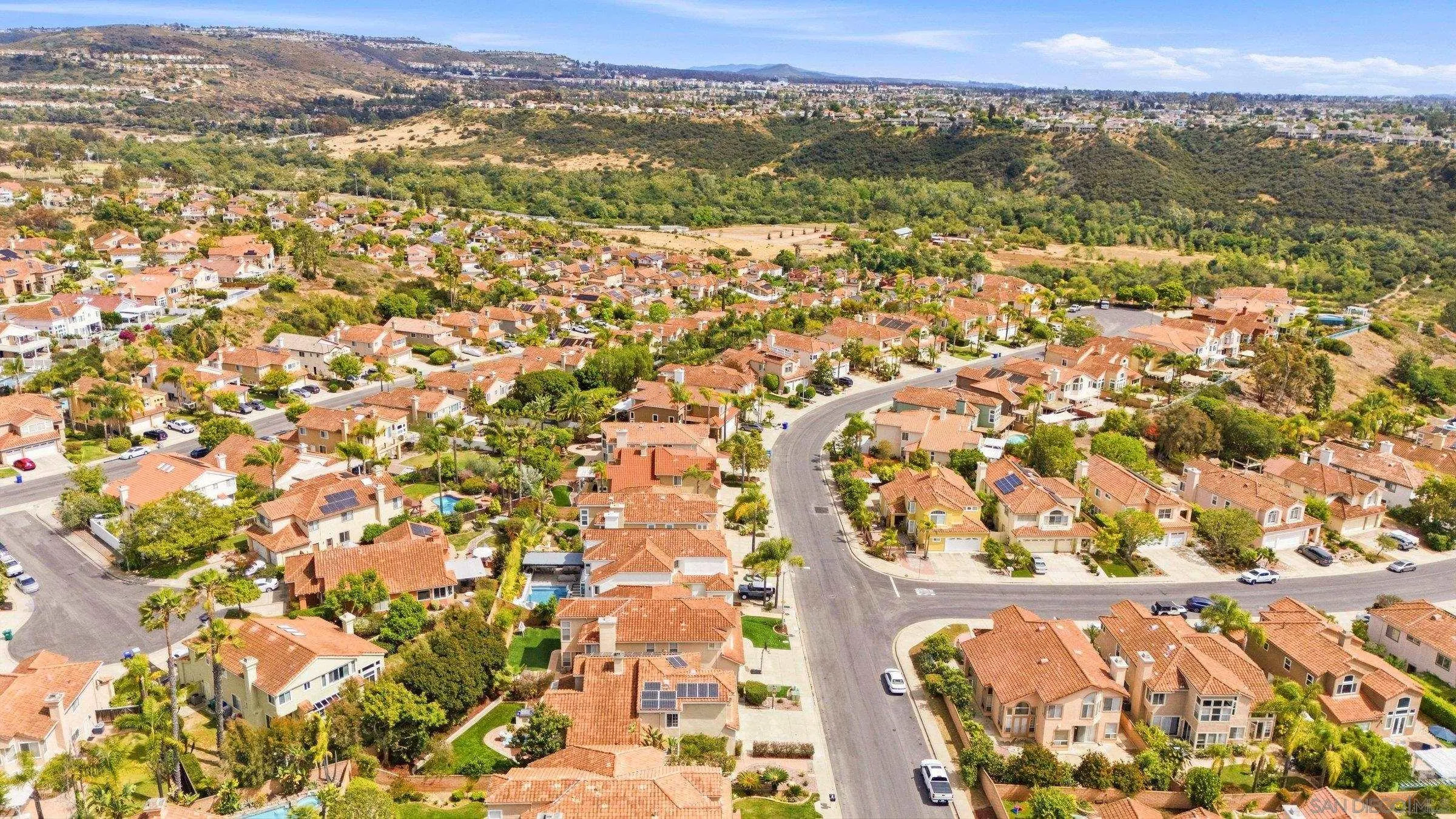 https://cdn.realtyfeed.com/cdn/127/260010929/08ac3423e6c0c46db91e8082cbda3862.webp