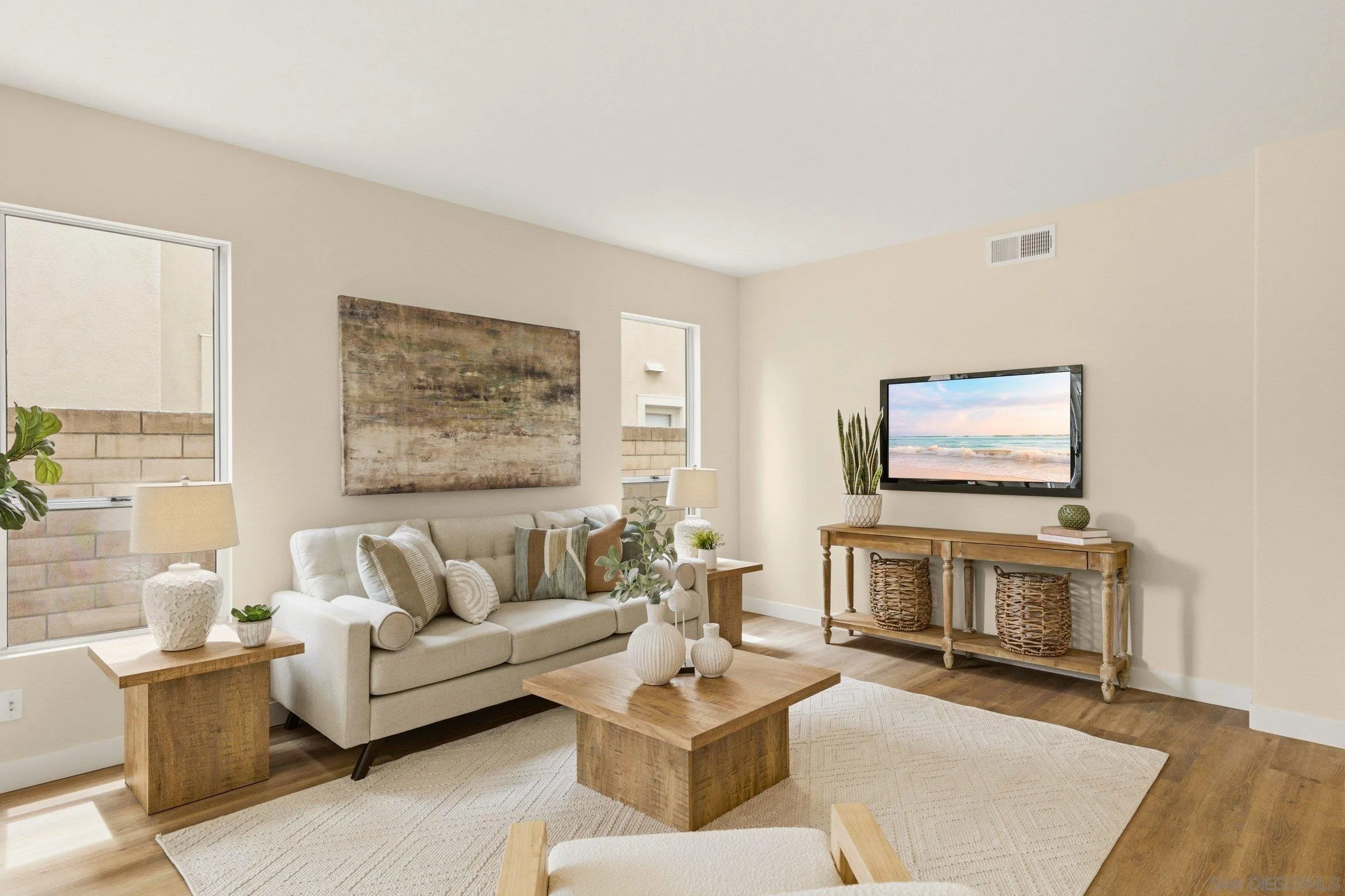https://cdn.realtyfeed.com/cdn/127/260010929/1abd17cbdc0f64fb73edbe1a8515877c.webp