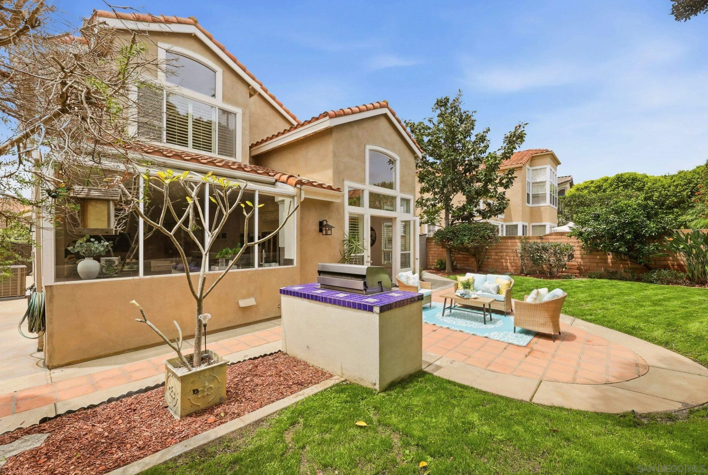 https://cdn.realtyfeed.com/cdn/127/260010929/8e5bb32b9d69156bb59f74f01c1ec557.webp