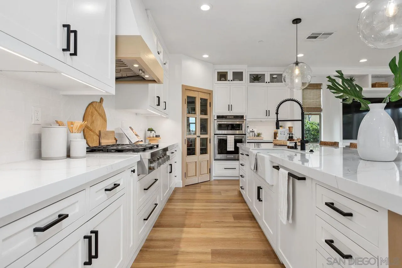 https://cdn.realtyfeed.com/cdn/127/260010930/1ed828774655e8907ca9e46dc2ac5e3b.webp
