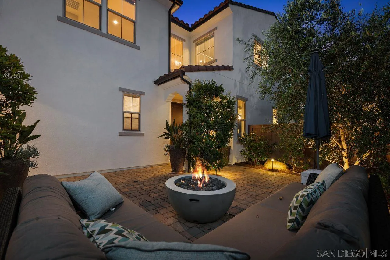 https://cdn.realtyfeed.com/cdn/127/260010930/2e735f616f005019c16376bfc3b94ee1.webp