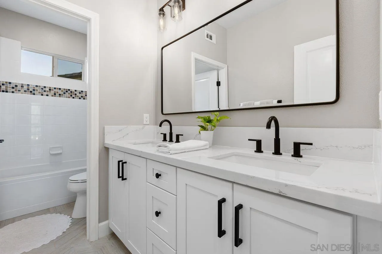 https://cdn.realtyfeed.com/cdn/127/260010930/42a9582ec16927ae34e4fada83d19ece.webp