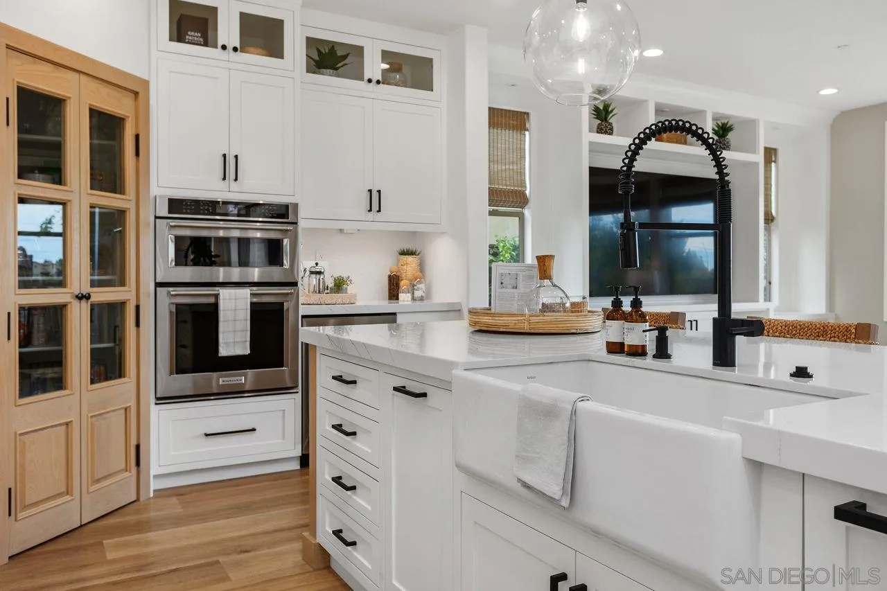 https://cdn.realtyfeed.com/cdn/127/260010930/b12d52afbe1bb831ec8b832a7f0136de.webp