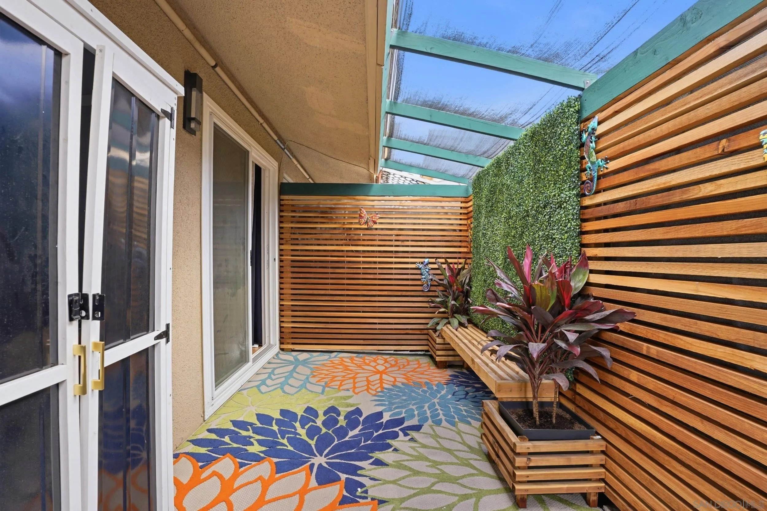 https://cdn.realtyfeed.com/cdn/127/260010933/b3e43a2ff166b6f0985f000e69b1ade5.webp