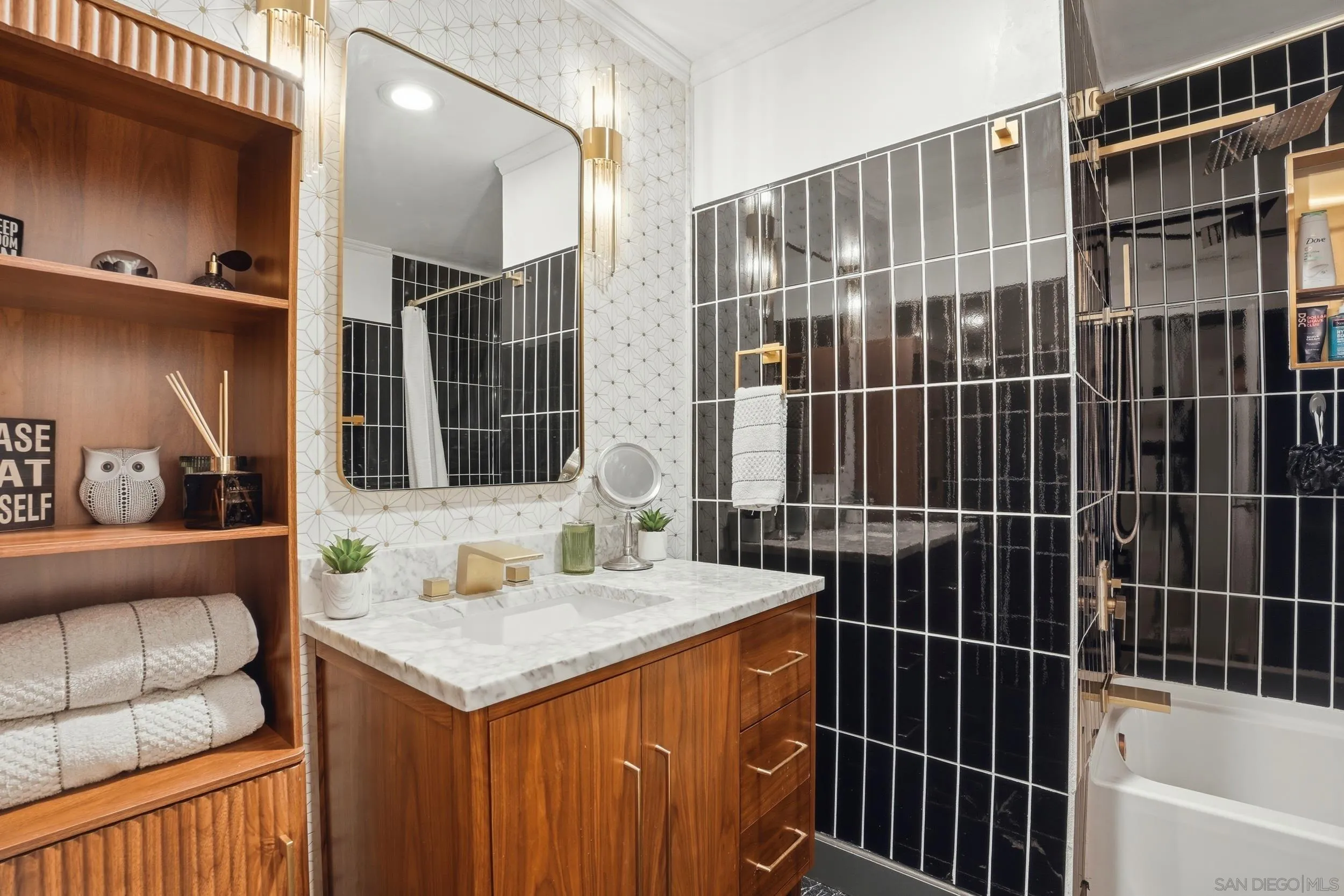 https://cdn.realtyfeed.com/cdn/127/260010933/da805119e798e4adf1e1a35df591ef61.webp