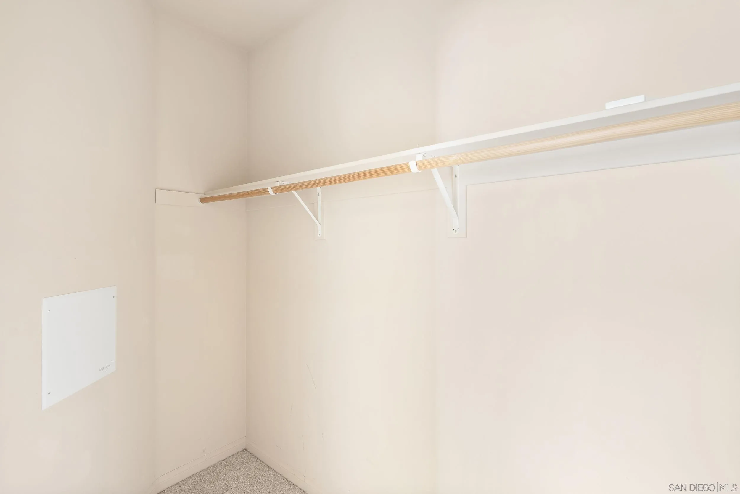 Photo #22: 260010941 Listing: Photo #22