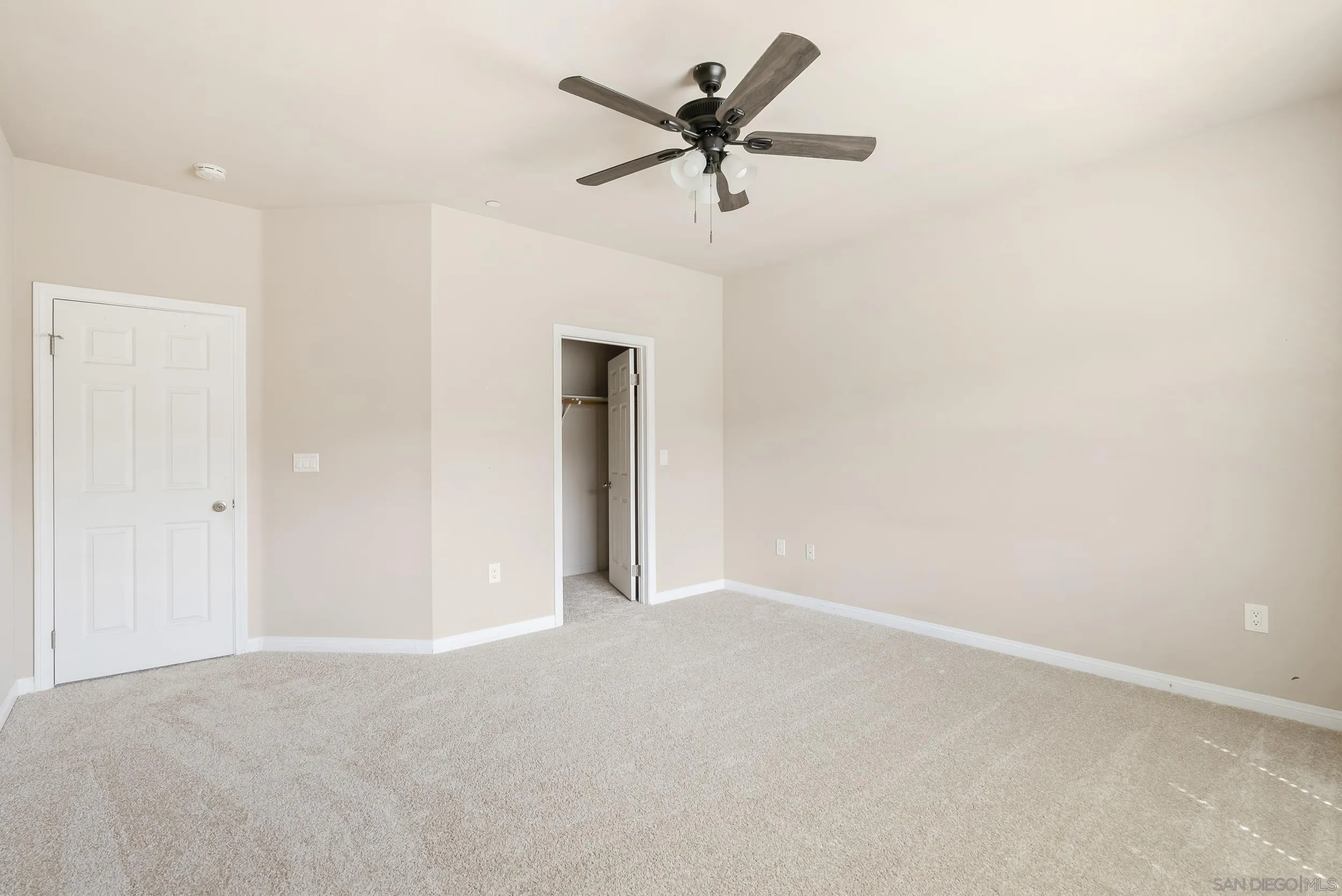 Photo #19: 260010941 Listing: Photo #19