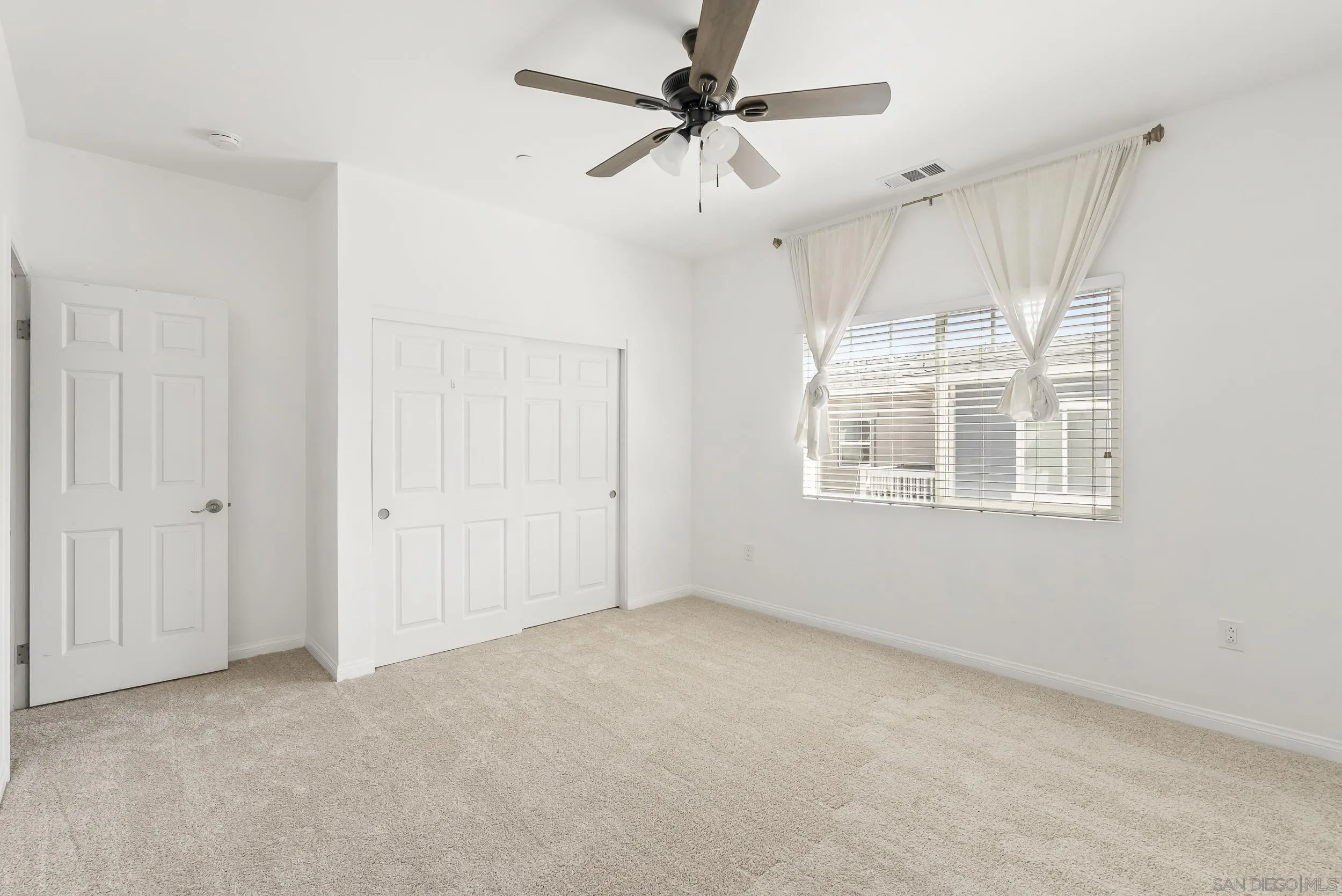 Photo #30: 260010941 Listing: Photo #30